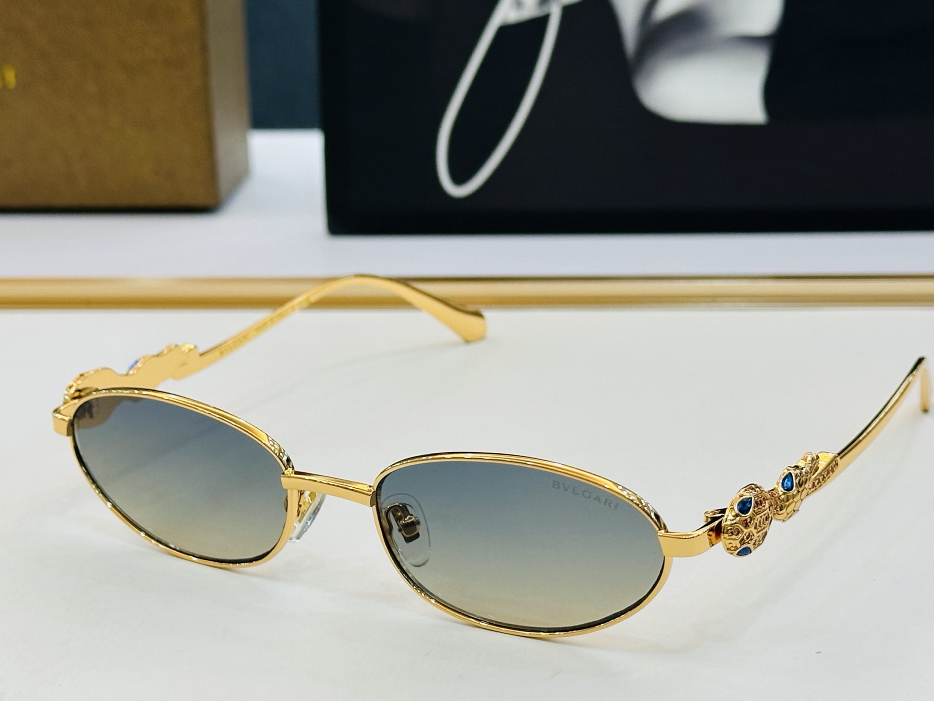 🆕款 官网同售 宝格家 BV1813LU 👍 Size ：55口18-145 绝对要买😎品质非常完美 K