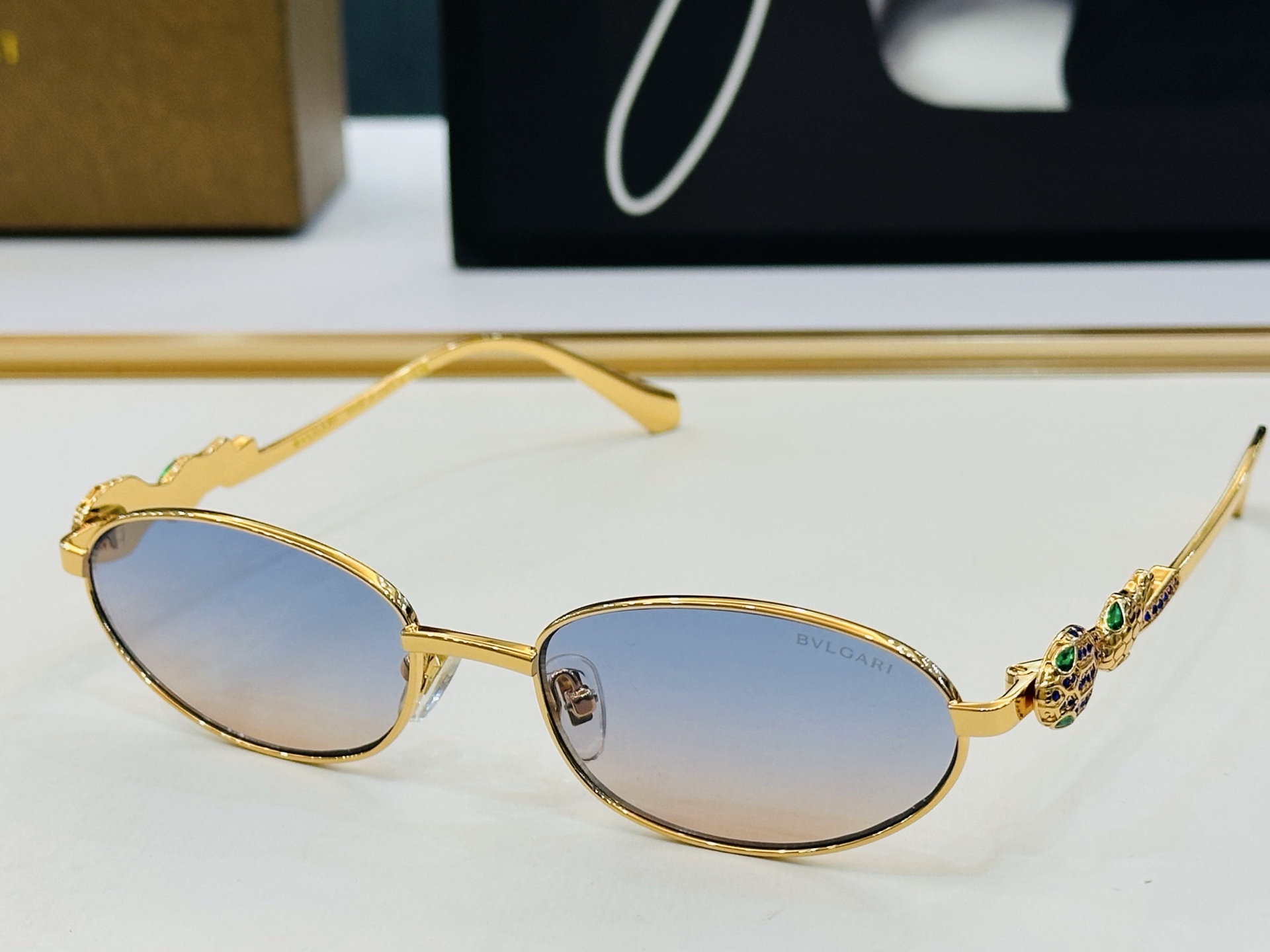 🆕款 官网同售 宝格家 BV1813LU 👍 Size ：55口18-145 绝对要买😎品质非常完美 K