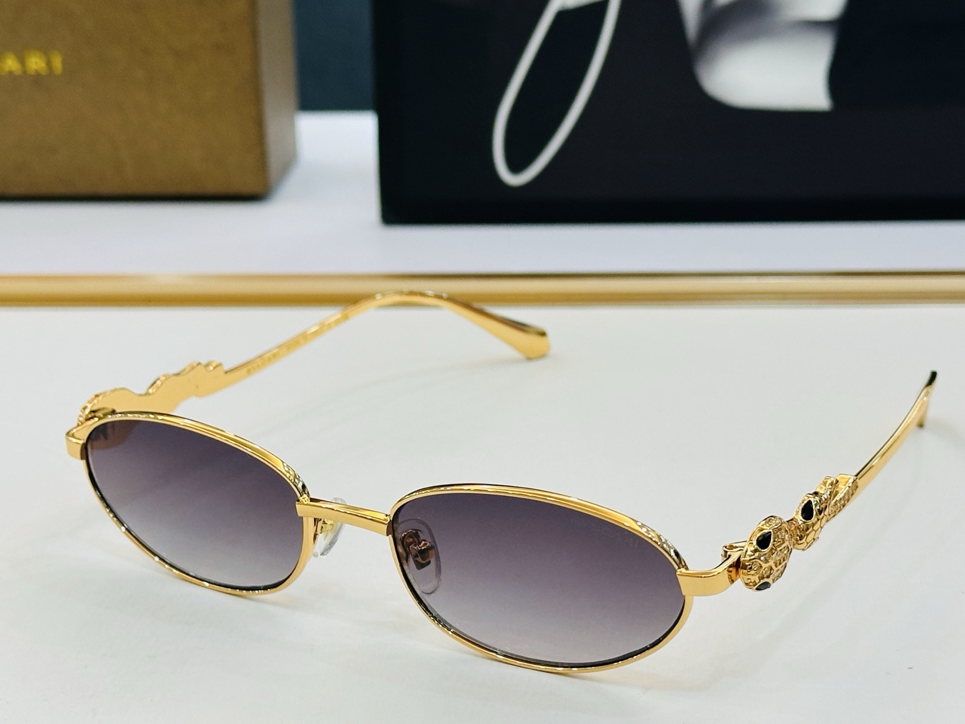 🆕款 官网同售 宝格家 BV1813LU 👍 Size ：55口18-145 绝对要买😎品质非常完美 K