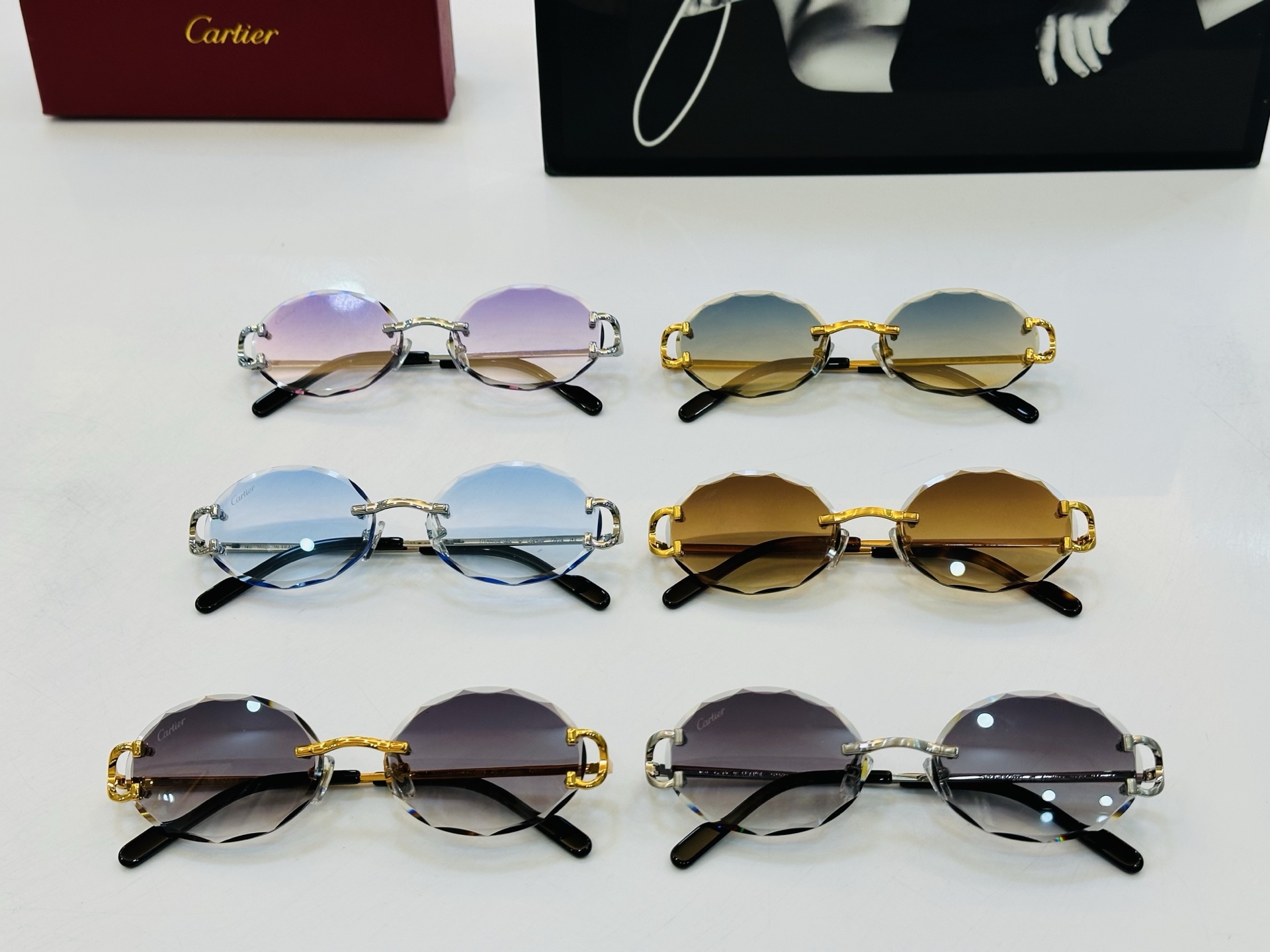 Cartie* 卡家 CT0911S 太阳镜 Size：56口17-140 工艺精湛气质十足！X男女同款