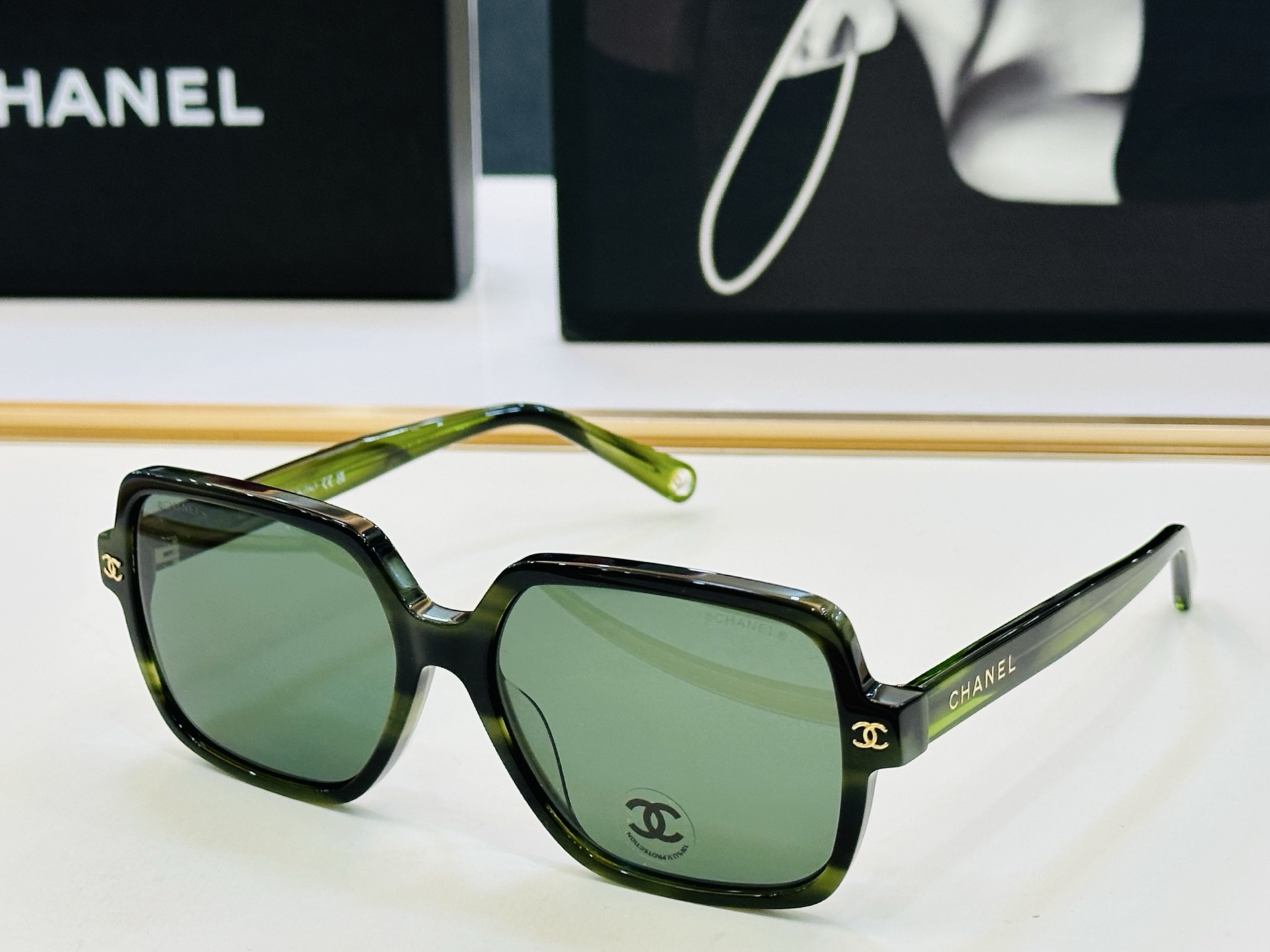 🆕 【CHANE*/香家】MODEL: CH2215 Size：56口17-140 💅🏻💓F 太阳镜