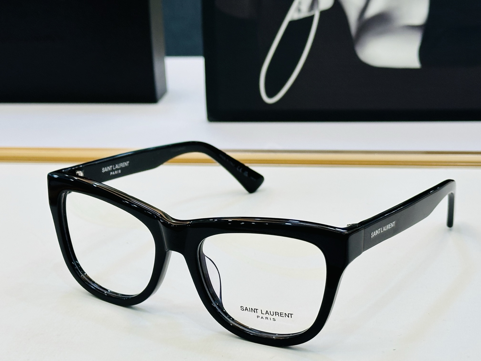 网红爆款 圣罗兰💫SL816 💫Size：54口19-140 金属款设计 B俏皮甜美质感超好