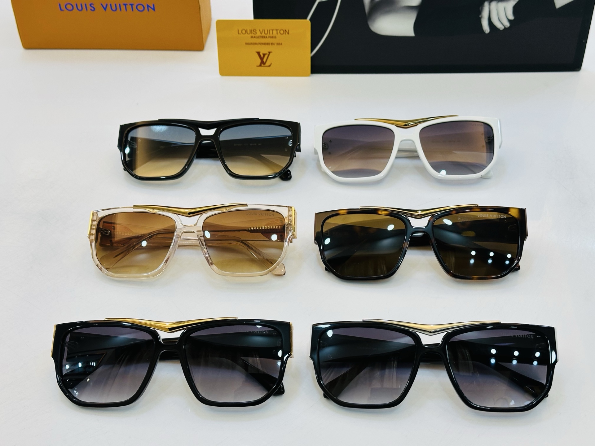 路易家 LOUIS *VUITON 原单高品质 Model: Z2723U 高端货 Size：59口18