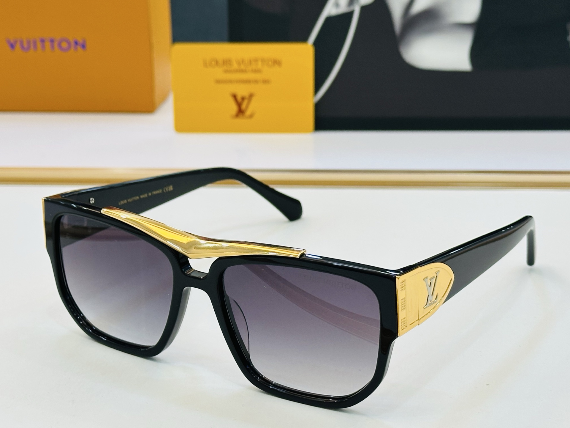 路易家 LOUIS *VUITON 原单高品质 Model: Z2723U 高端货 Size：59口18