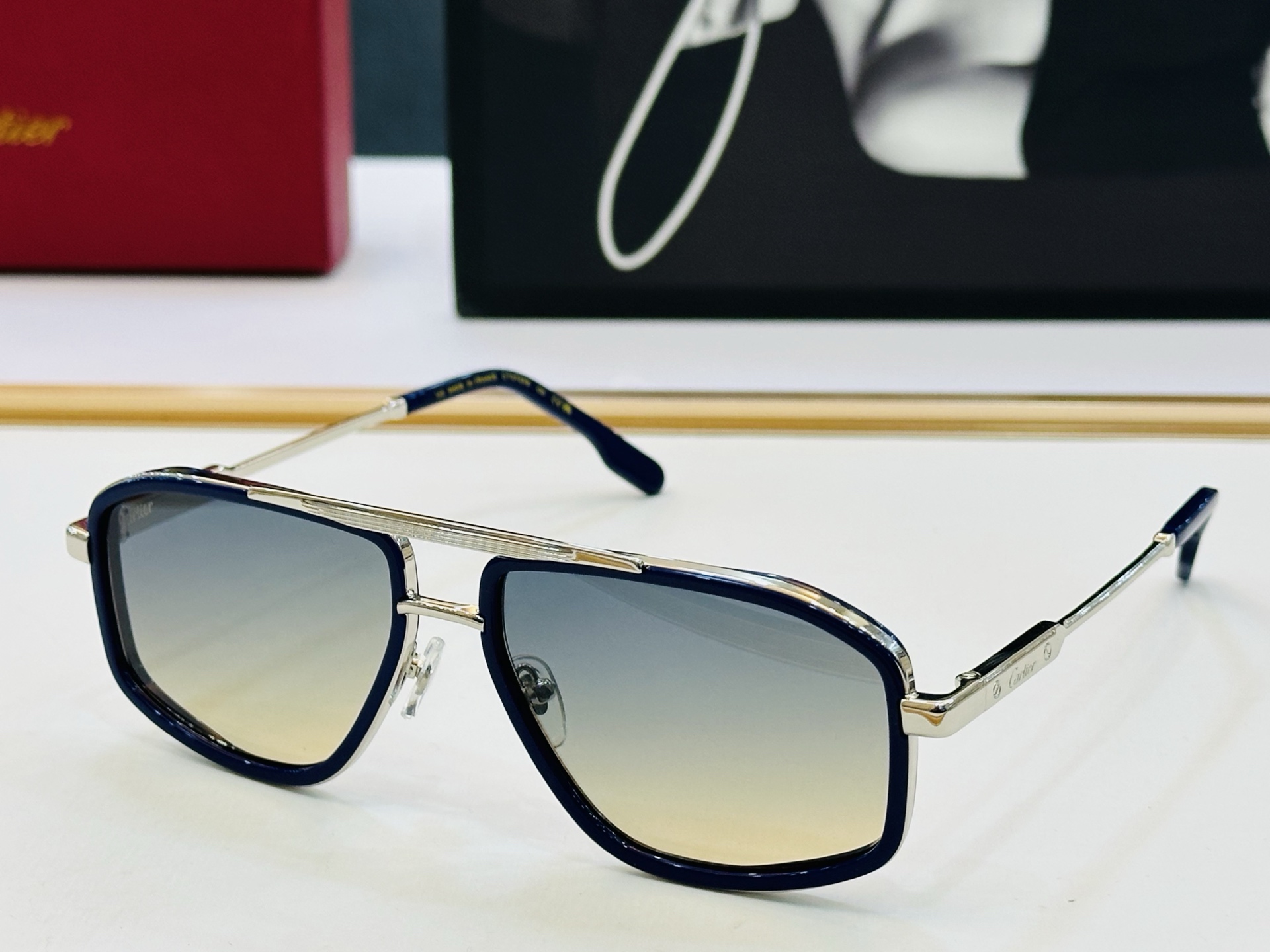 Cartie* 卡家 CT0723S 太阳镜 Size：58口16-145 工艺精湛气质十足！J男女同款