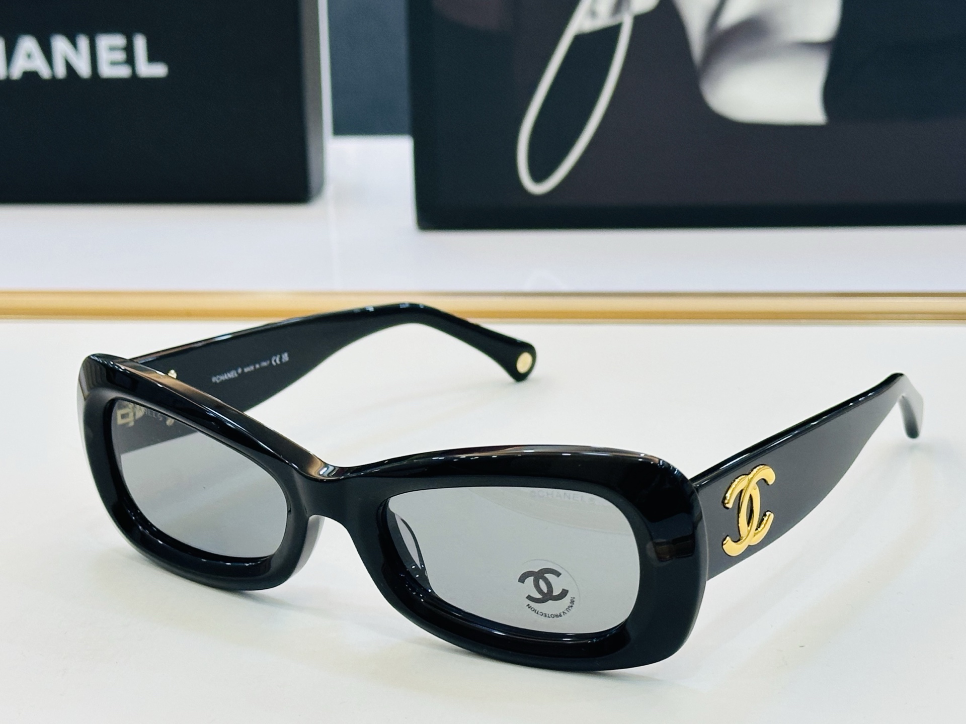 CHANE*香家 CH9185 SIZE：54口21-140 潮流爆款 太阳镜 😍😍高品质 佩戴舒适 F