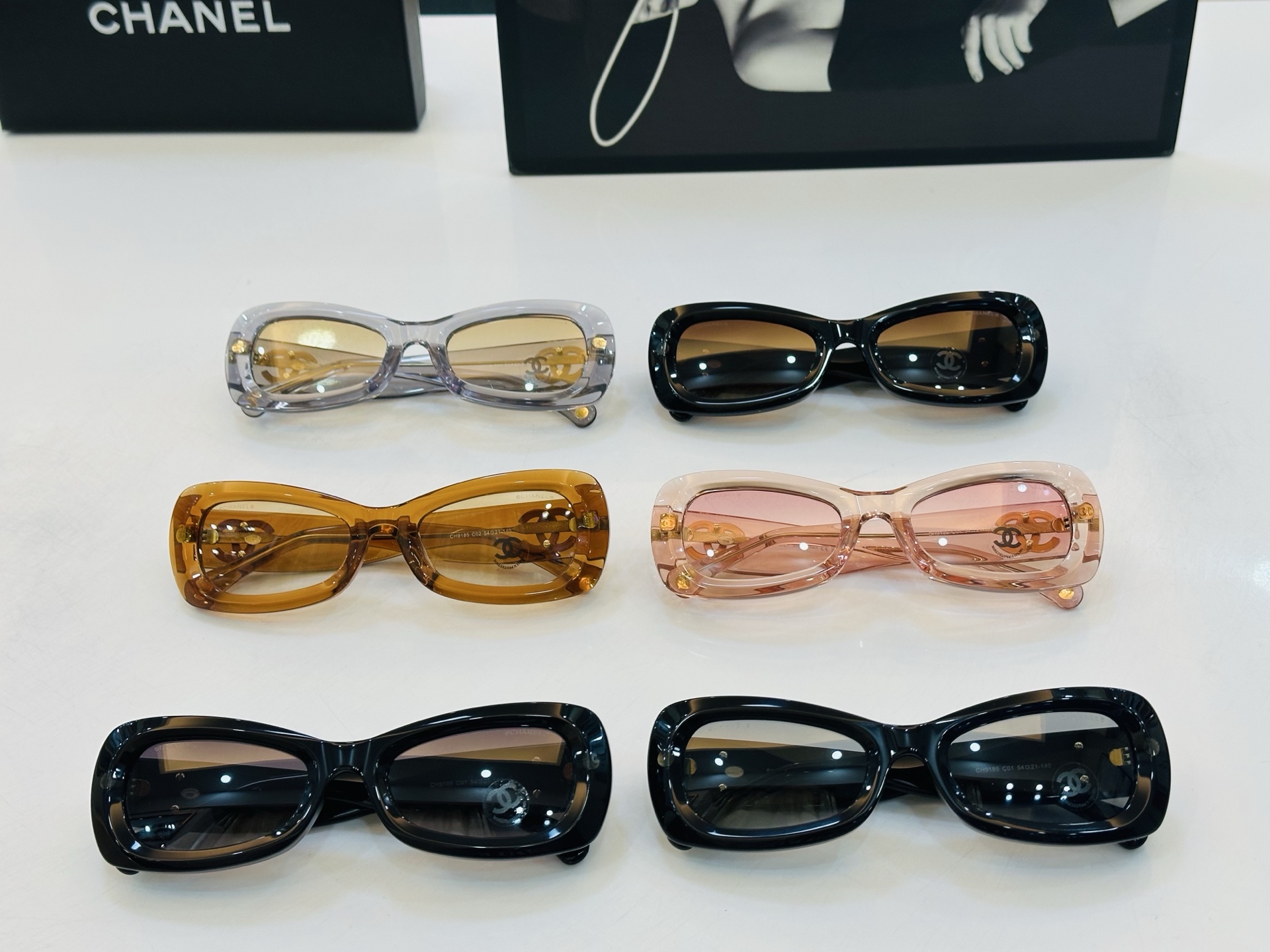 CHANE*香家 CH9185 SIZE：54口21-140 潮流爆款 太阳镜 😍😍高品质 佩戴舒适 F