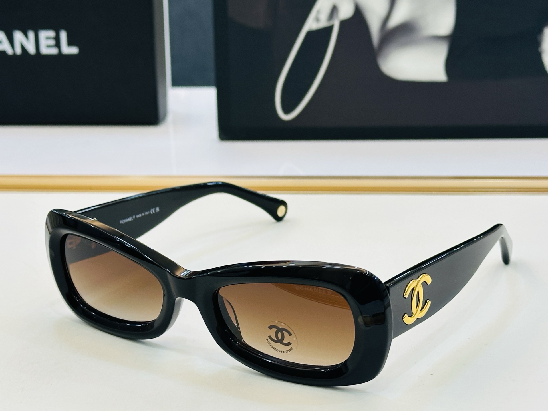 CHANE*香家 CH9185 SIZE：54口21-140 潮流爆款 太阳镜 😍😍高品质 佩戴舒适 F