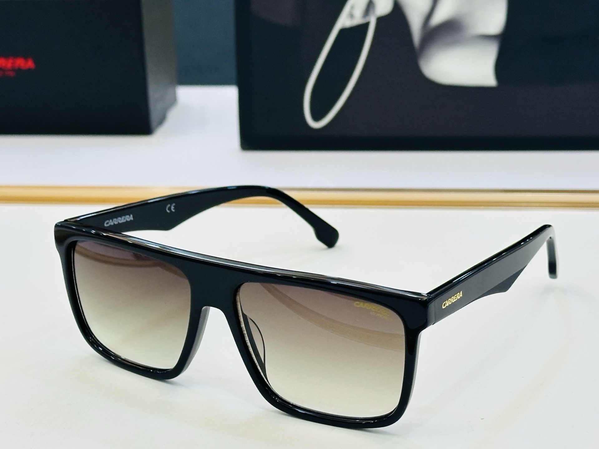 卡雷拉 CARRER* MODEL: 5039/S Size：58口16-145 🐲🐲超轻材质 。L上脸