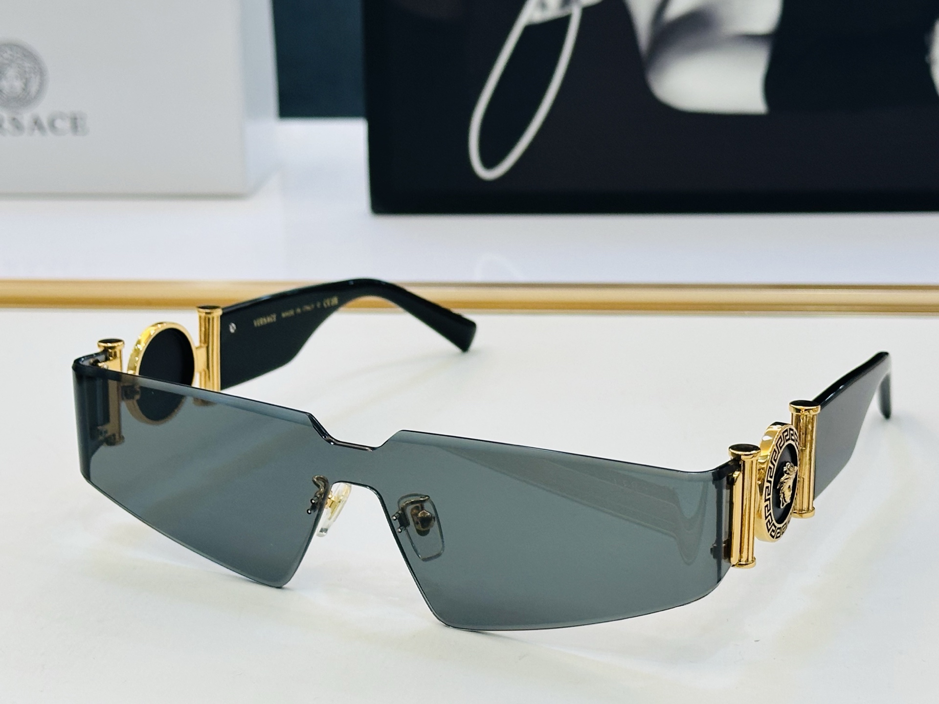 🎉🎉范思家 VERSACE✨✨✨MODEL：VE6825 ✨✨✨SIZE：151口0-138 ✨XL有范