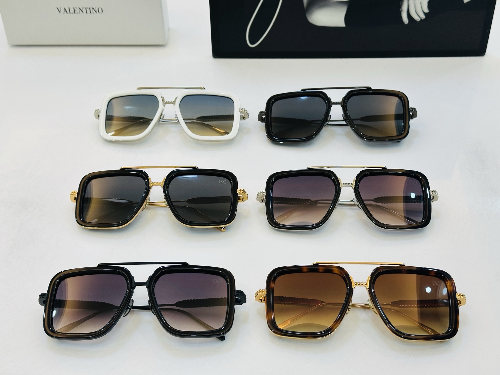 新款VALENYIN* 华伦天奴 VA5041 Size：54口18-143 🔝🔝采用时下最流行片色😍X