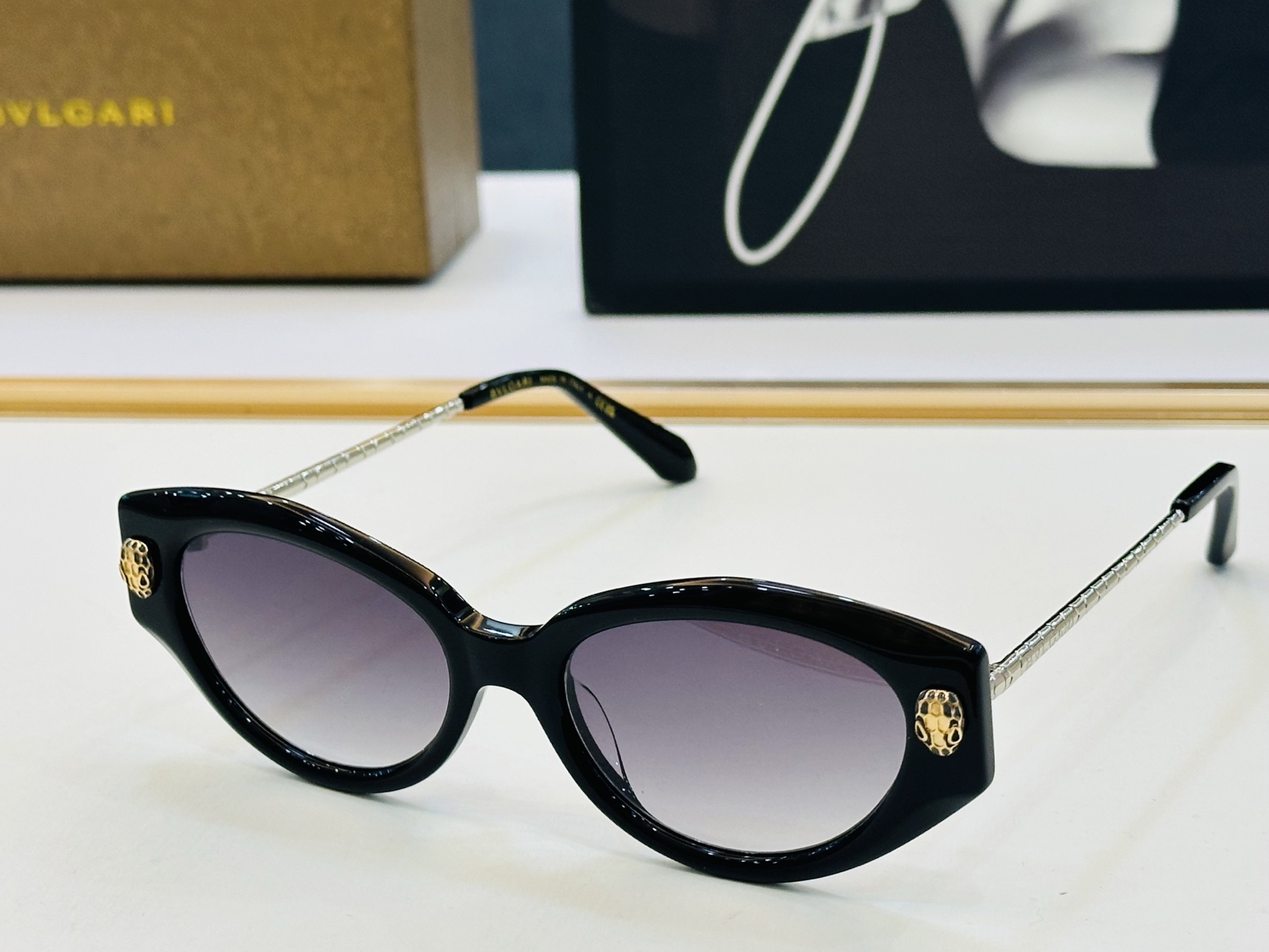 🆕款 官网同售 宝格家 BV9012B 👍 Size ：54口18-145 绝对要买😎品质非常完美 XL