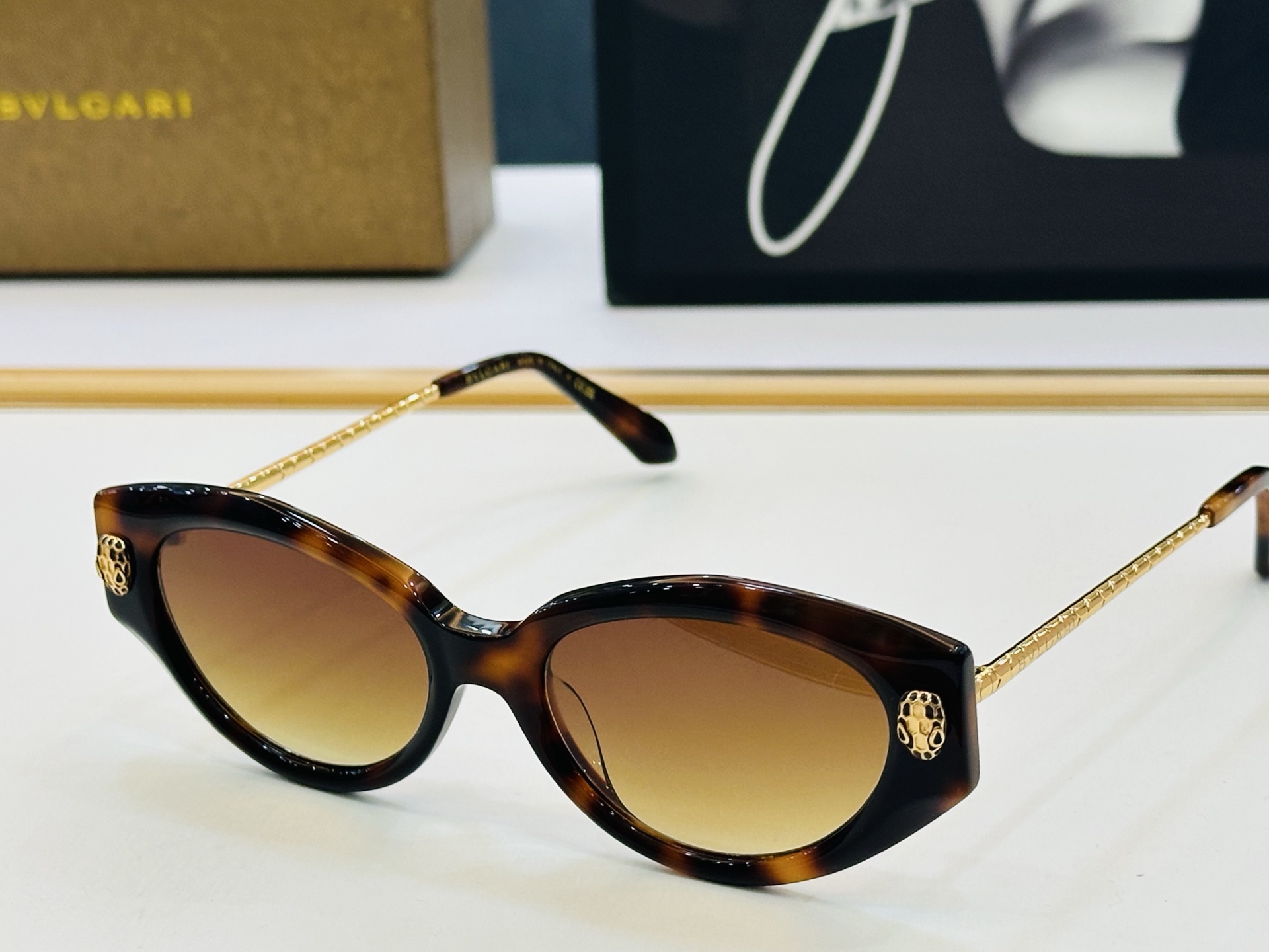 🆕款 官网同售 宝格家 BV9012B 👍 Size ：54口18-145 绝对要买😎品质非常完美 XL