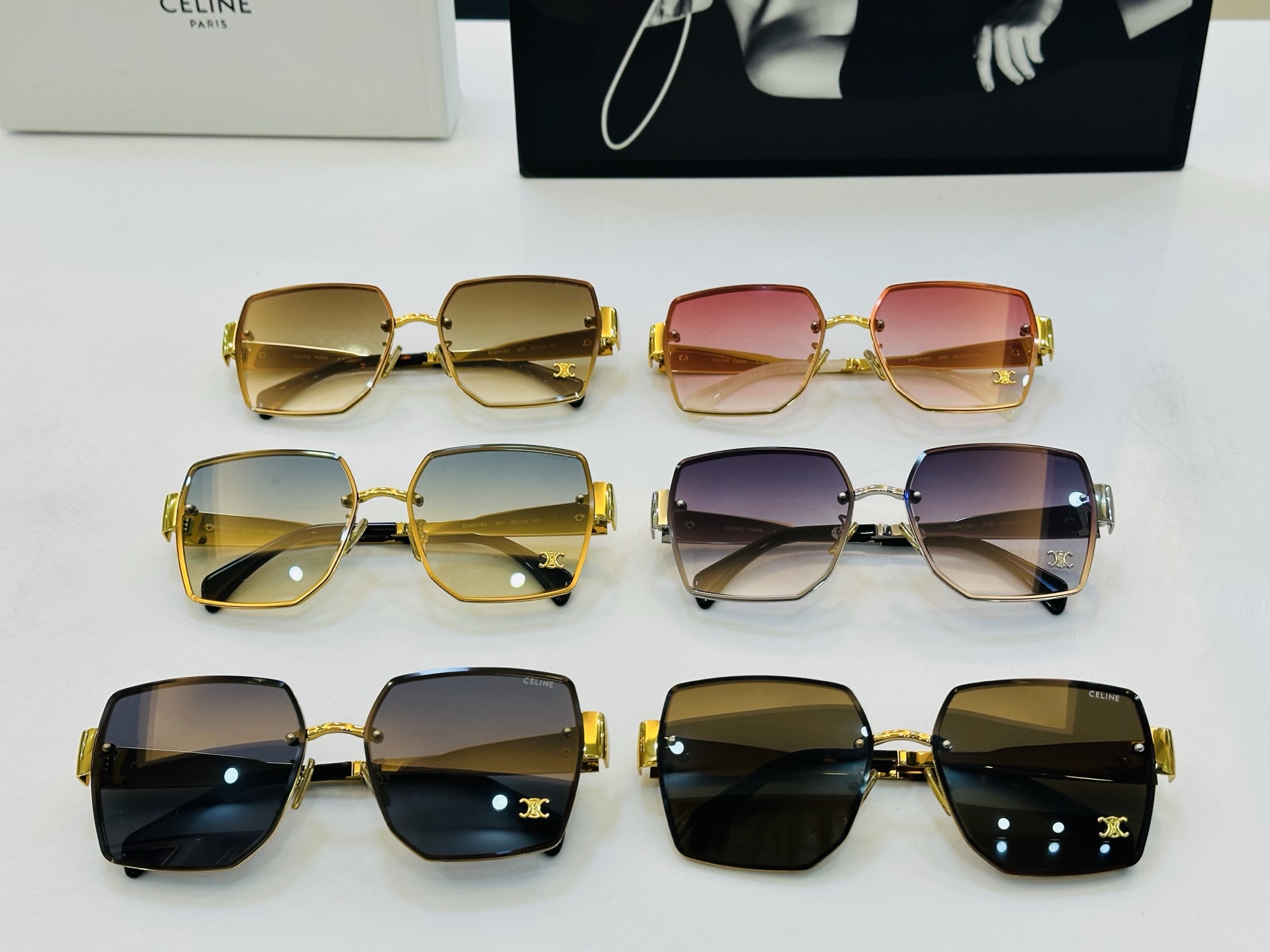 【CELINE】赛琳 CL42118U Size：62口16-145 一直热销的款式 欧美风 光泽度好 