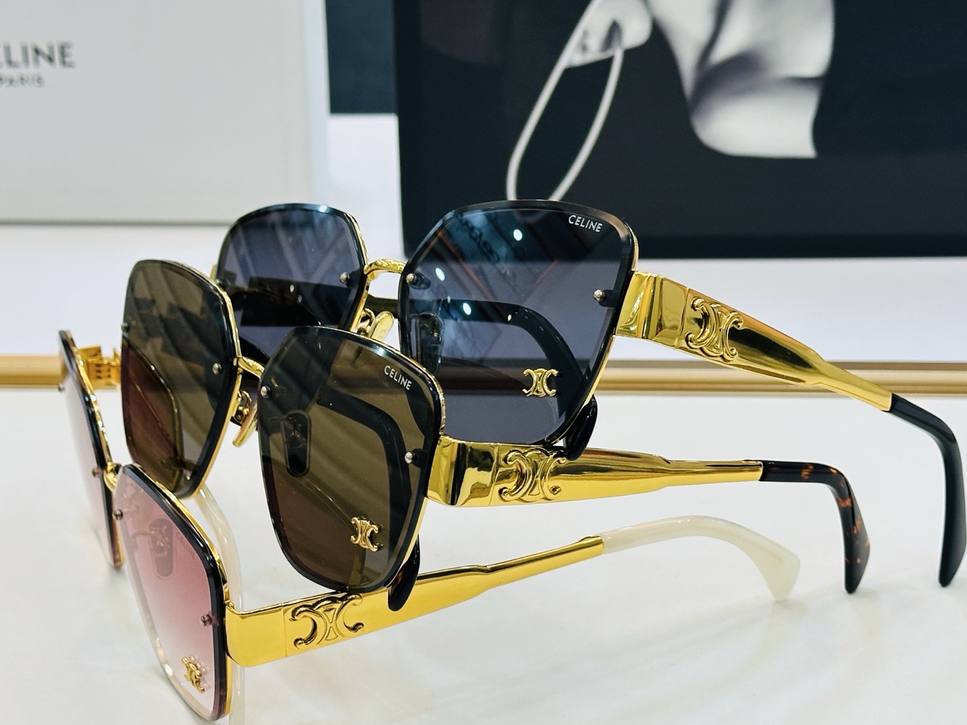 【CELINE】赛琳 CL42119U Size：62口14-145 一直热销的款式 欧美风 光泽度好 