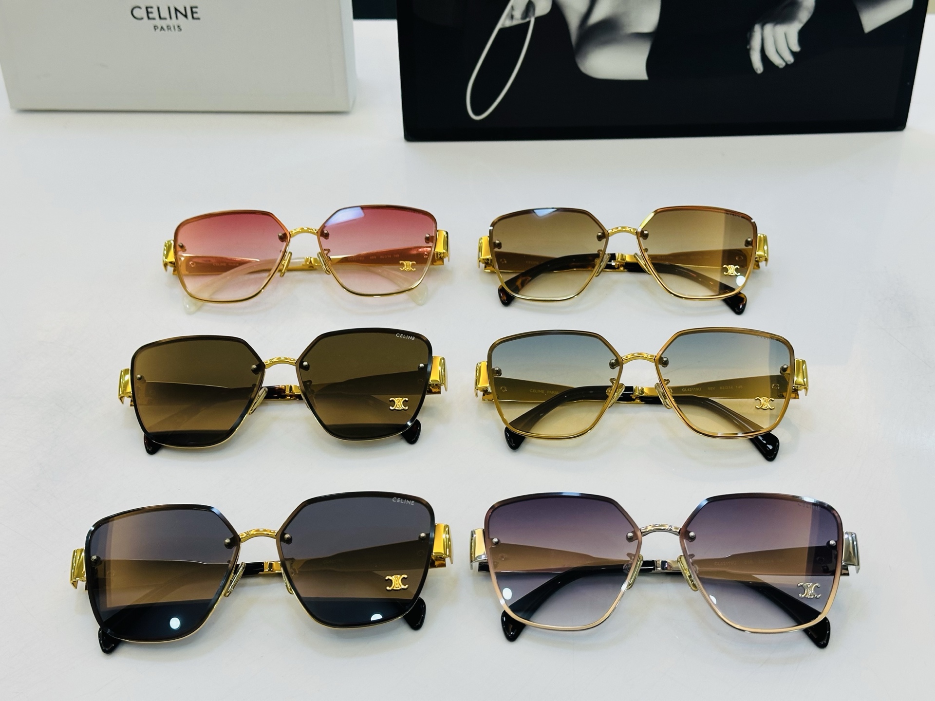 【CELINE】赛琳 CL42119U Size：62口14-145 一直热销的款式 欧美风 光泽度好 