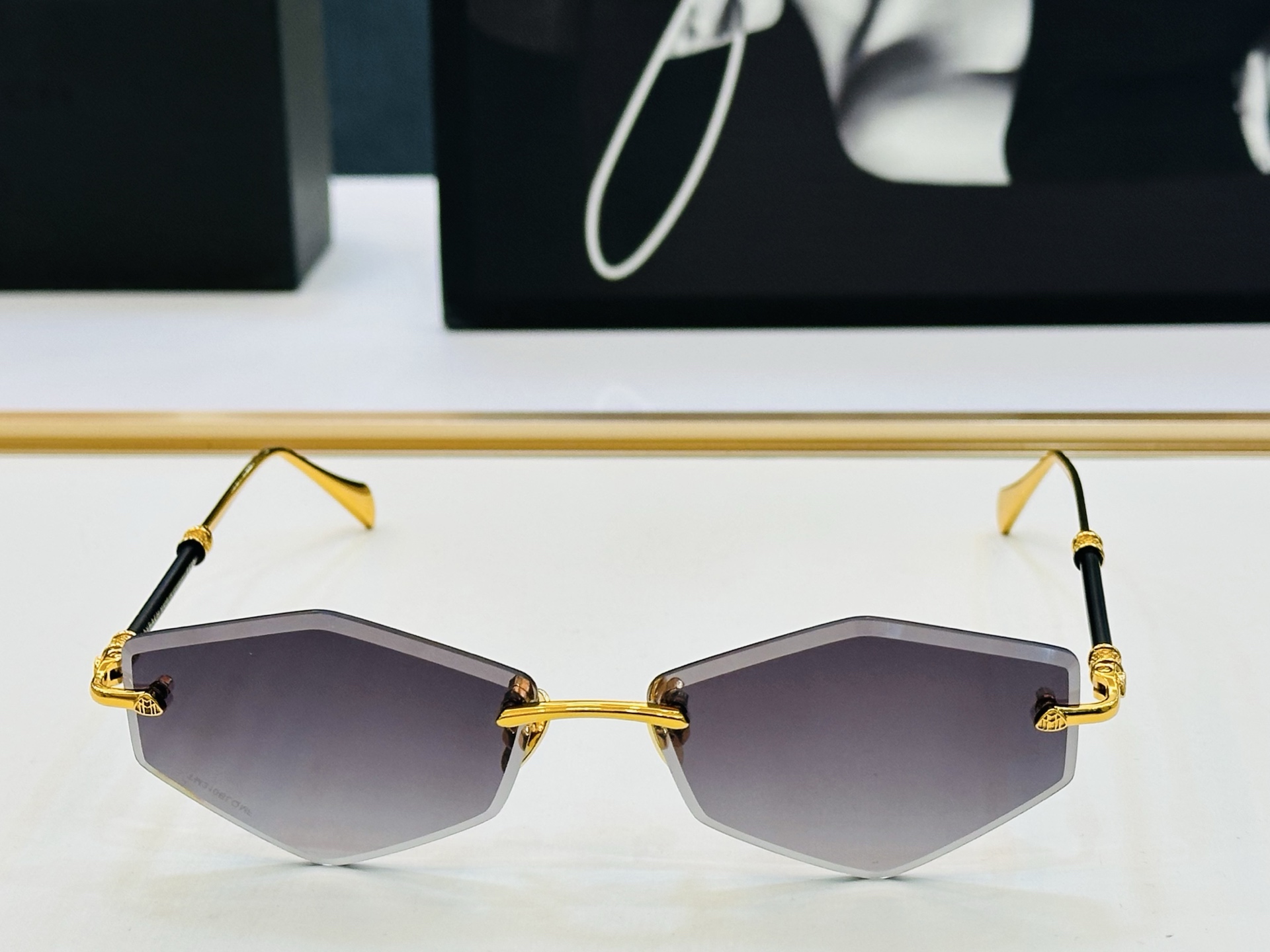 高品质 迈巴赫 🎉🎉做工精美💕💕MAYBAC*H Z055 Size：59口15-145 质感十足 L👍