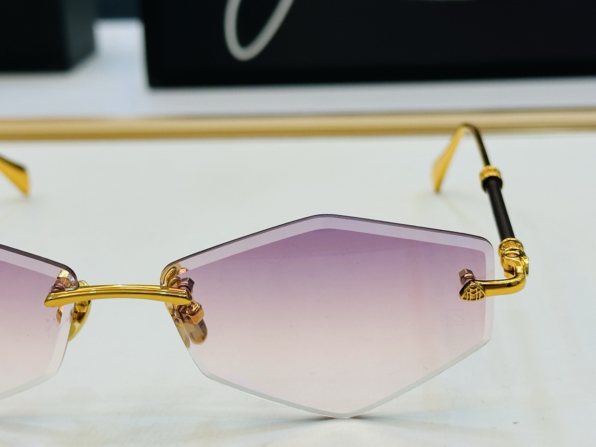 高品质 迈巴赫 🎉🎉做工精美💕💕MAYBAC*H Z055 Size：59口15-145 质感十足 L👍