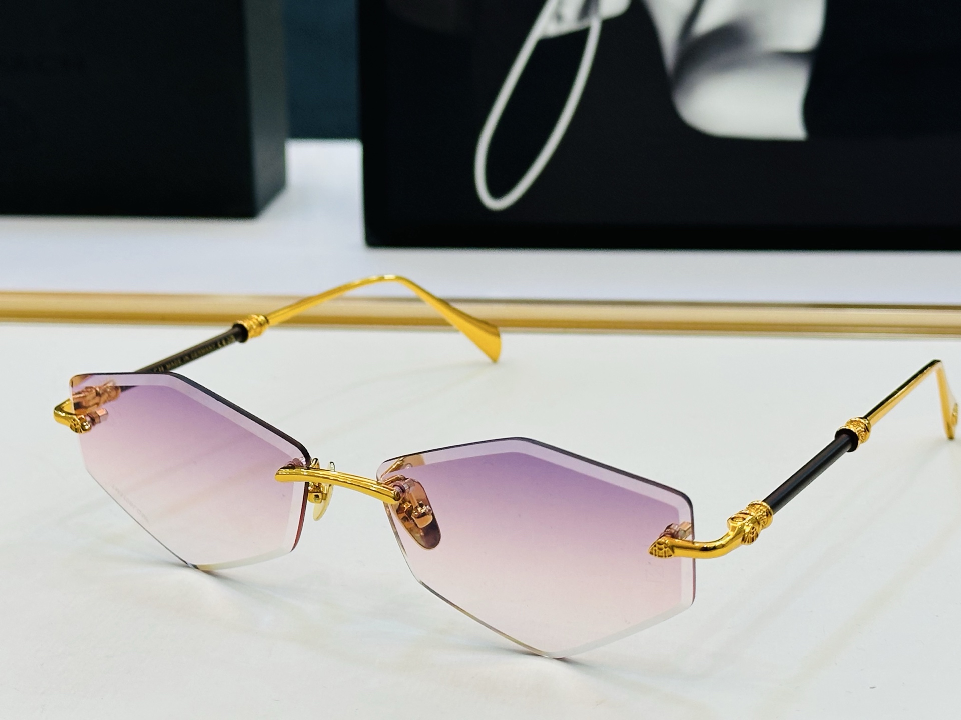 高品质 迈巴赫 🎉🎉做工精美💕💕MAYBAC*H Z055 Size：59口15-145 质感十足 L👍