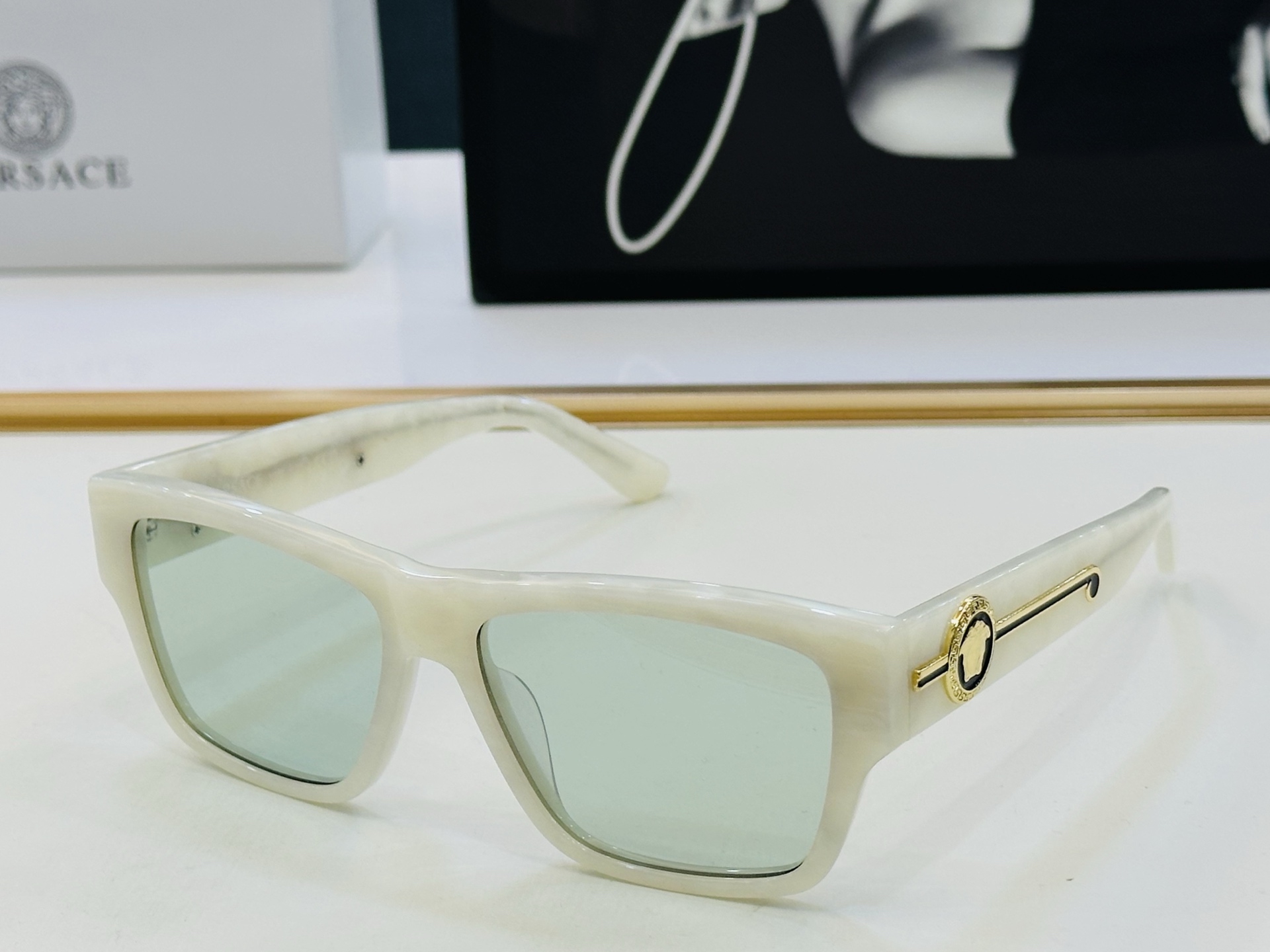 🎉🎉范思家 VERSACE✨✨✨MODEL：VE372N ✨✨✨SIZE：58口17-145 ✨L有范