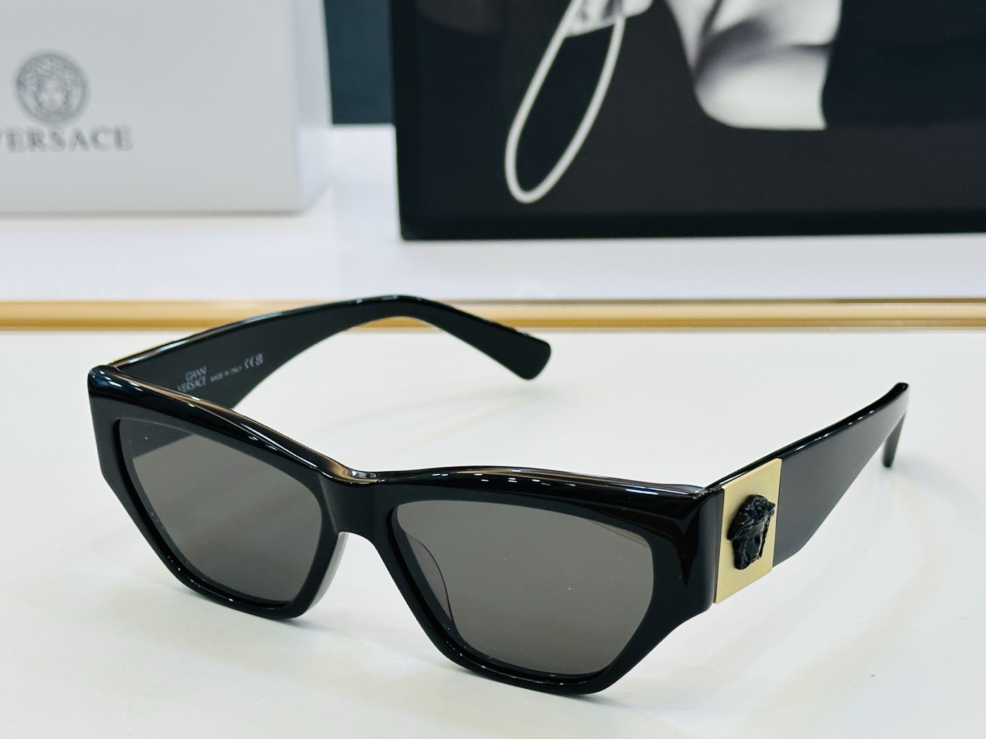 🎉🎉范思家 VERSACE✨✨✨MODEL：VE S89 ✨✨✨SIZE：55口16-145 ✨L有范