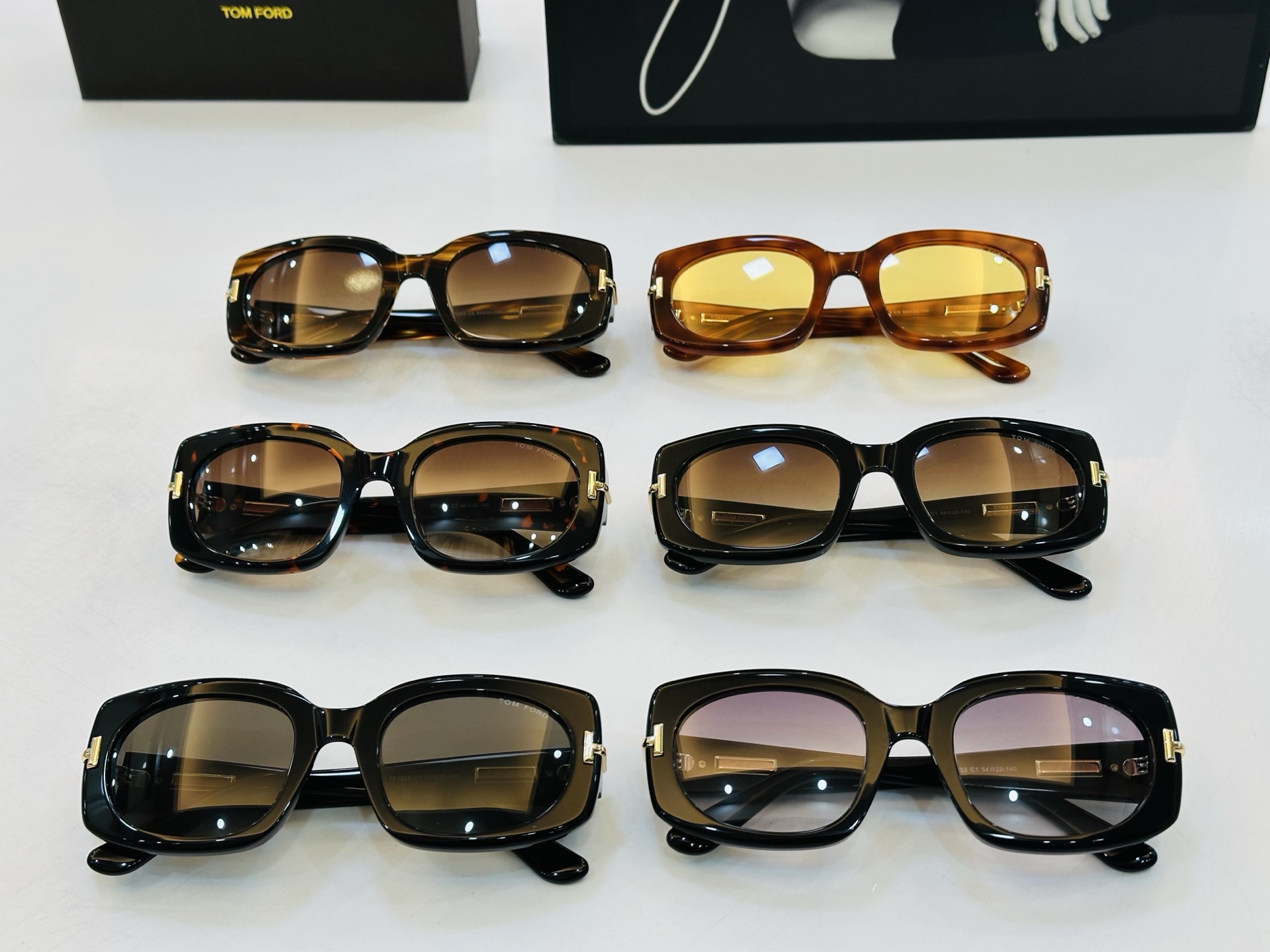 🆕款 TOM FORD🏇汤姆家 MODEL:TF1253 size：54口22-140 🈷️😍时尚潮流 