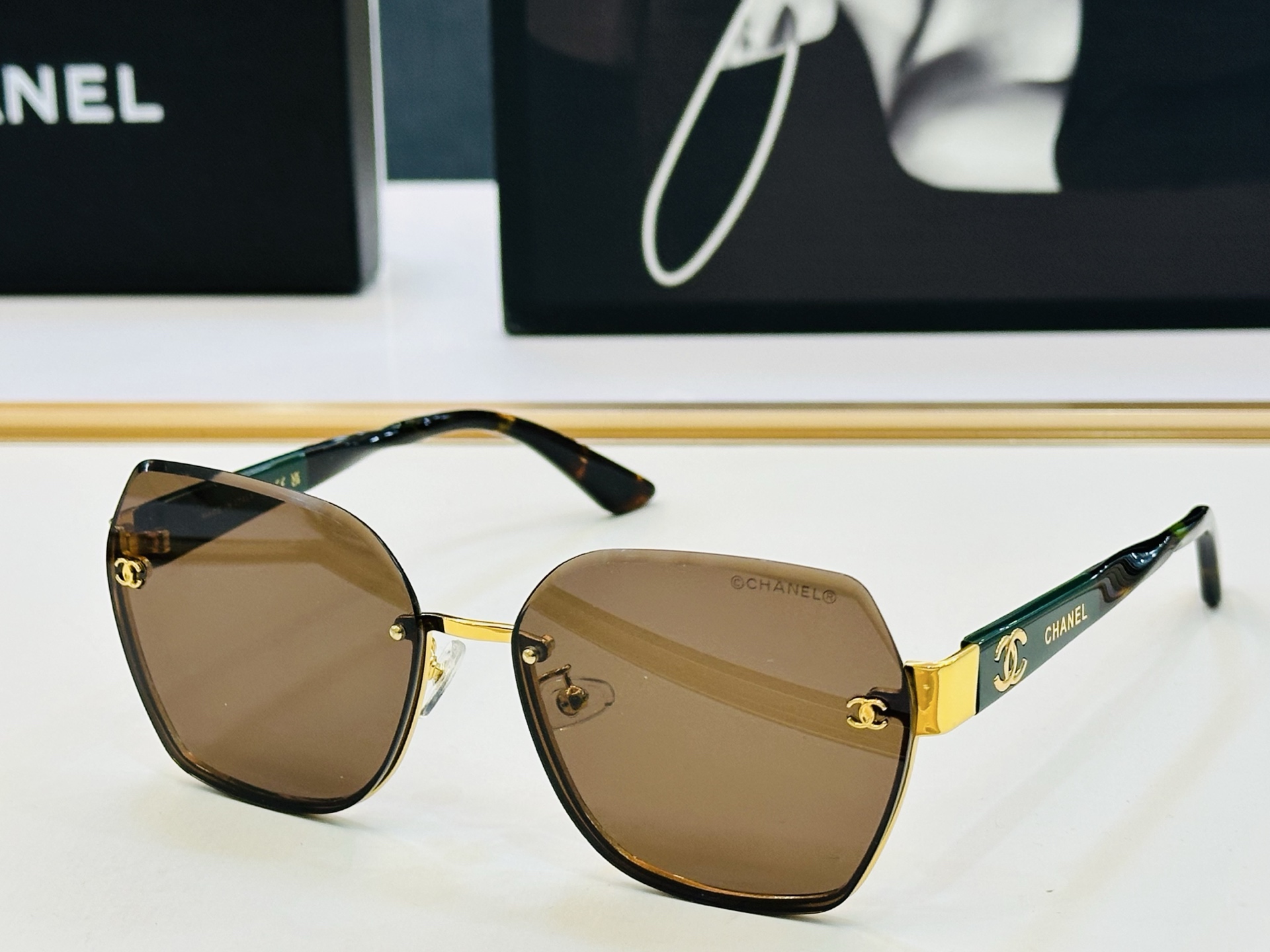 🆕 【CHANE*/香家】MODEL:CH5486-H Size：61口16-145 💅🏻💓q太阳镜