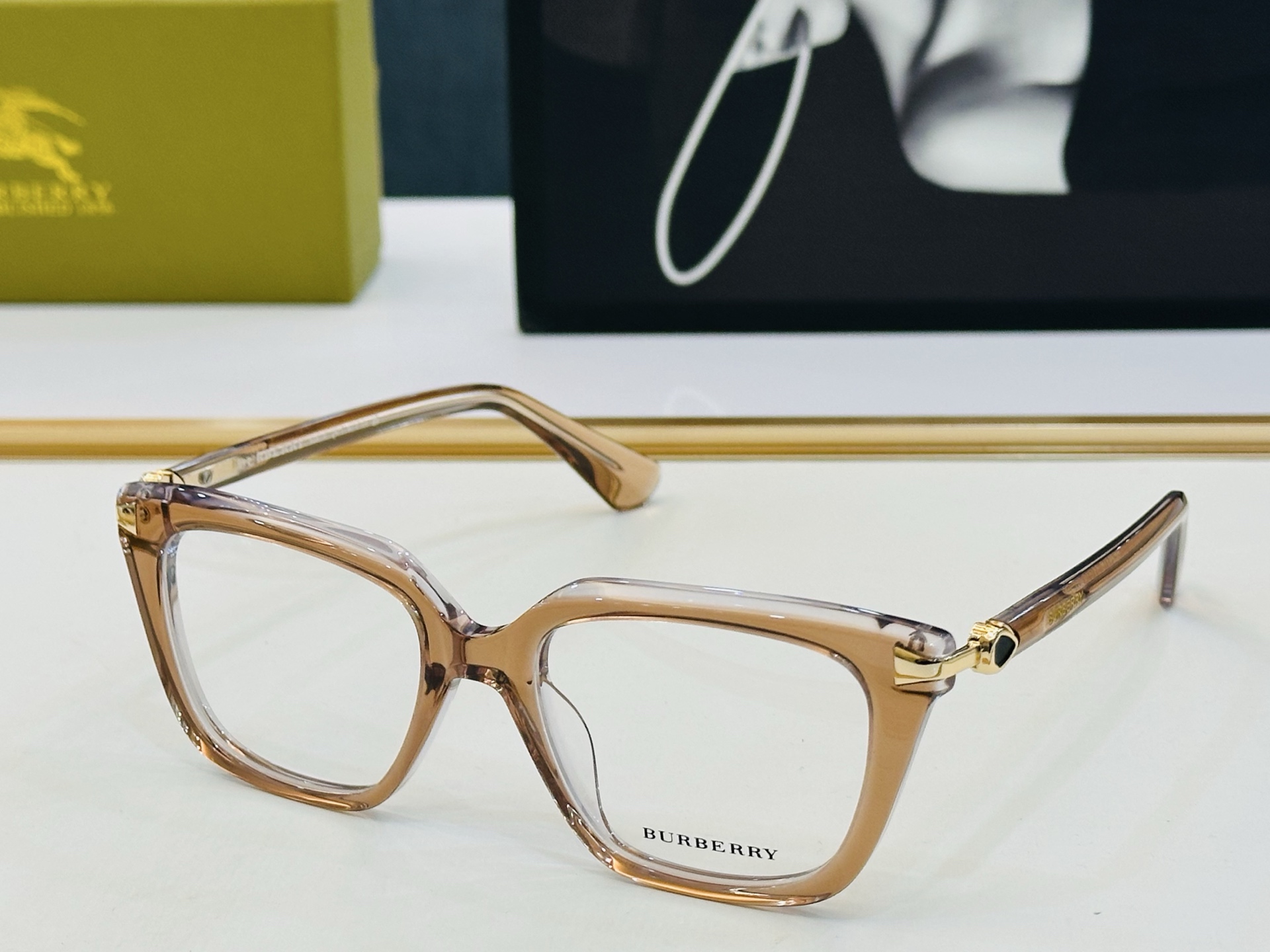 新款 BURBERR*🔻巴家 BE2437B 百搭镜架Size：53口19-145 🌲🌲🌲板材框 H多色