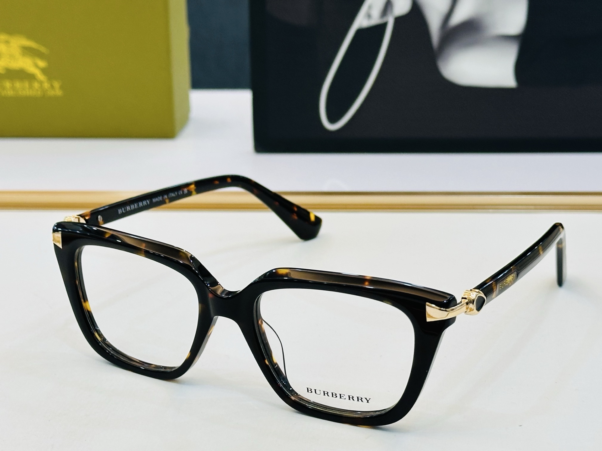新款 BURBERR*🔻巴家 BE2437B 百搭镜架Size：53口19-145 🌲🌲🌲板材框 H多色