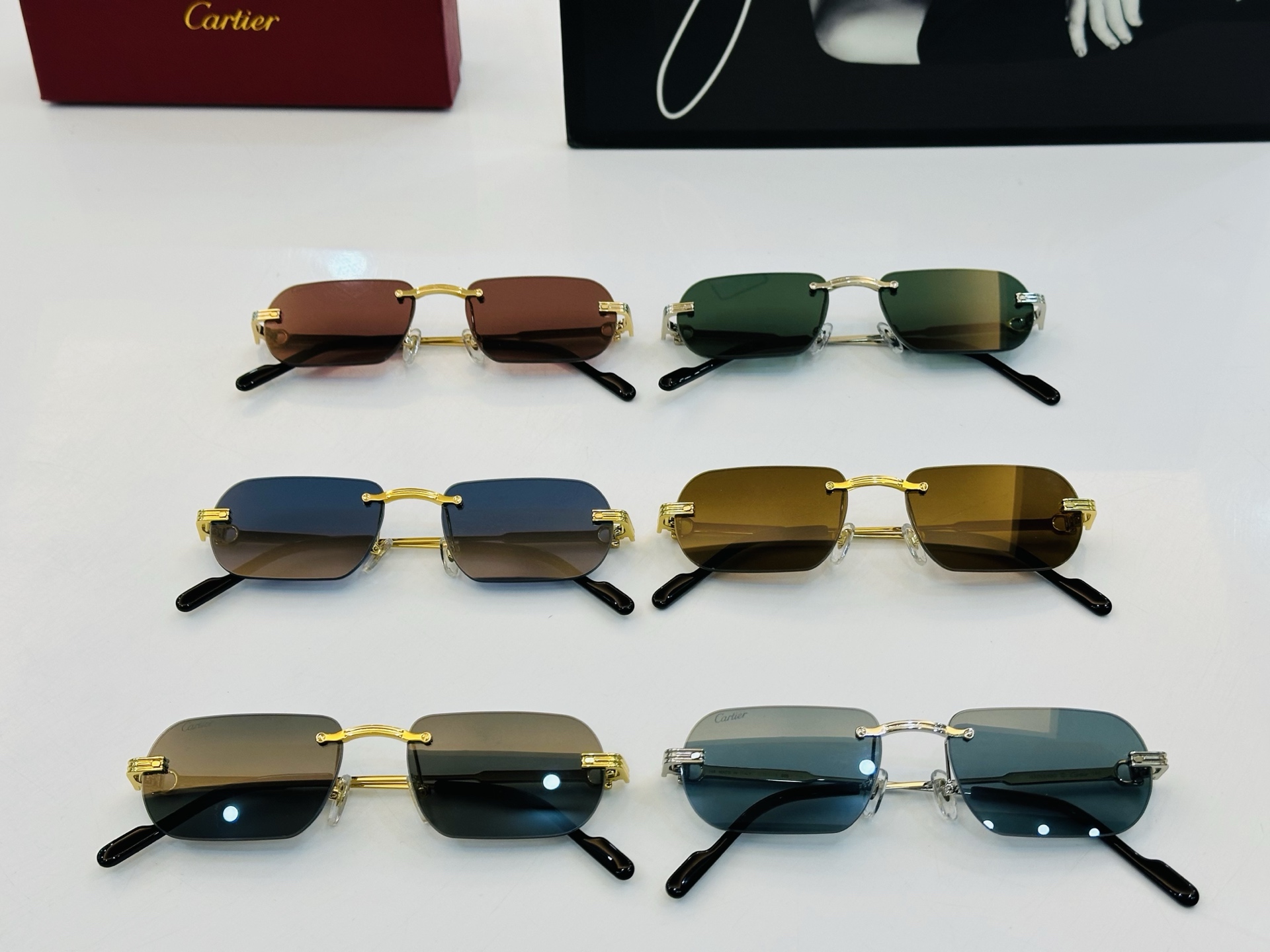 Cartie* 卡家 CT0577S 太阳镜 Size：55口18-145 工艺精湛气质十足！C男女同款