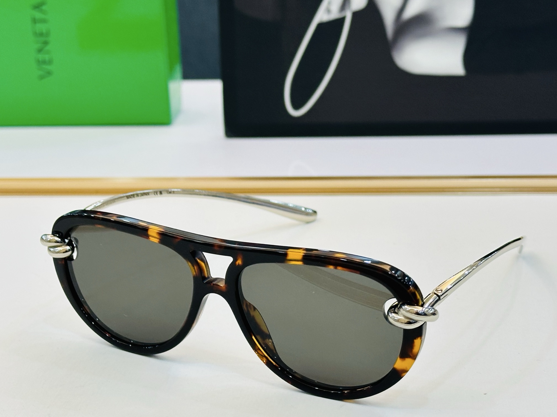 刚刚到货 宝缇嘉 BV1418S Size：58口15-145 实物更美 💕细节全部实拍展示 各位把握！