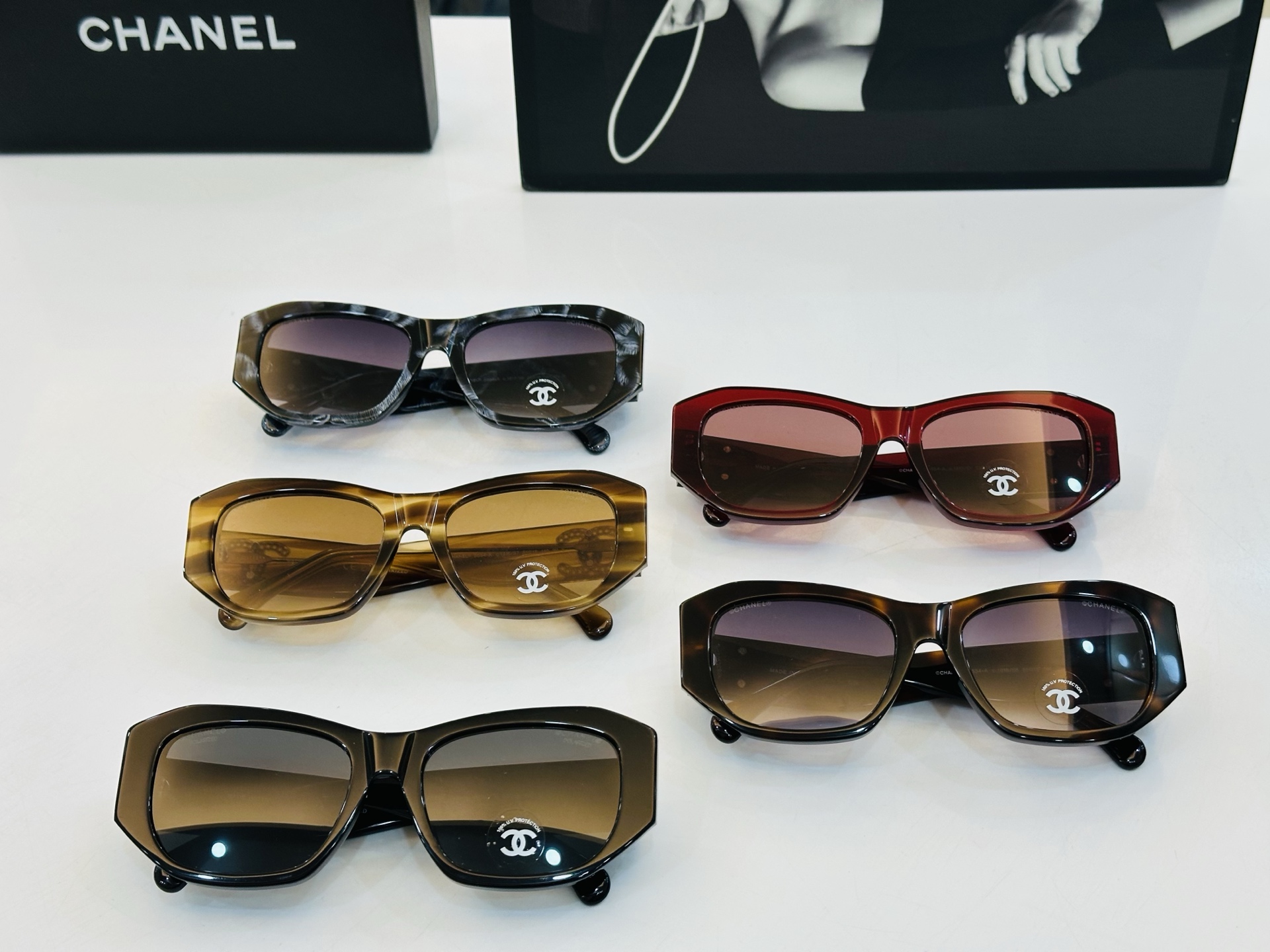 🆕 【CHANE*/香家】MODEL:CH5554-A Size：55口18-140 💅🏻💓B太阳镜