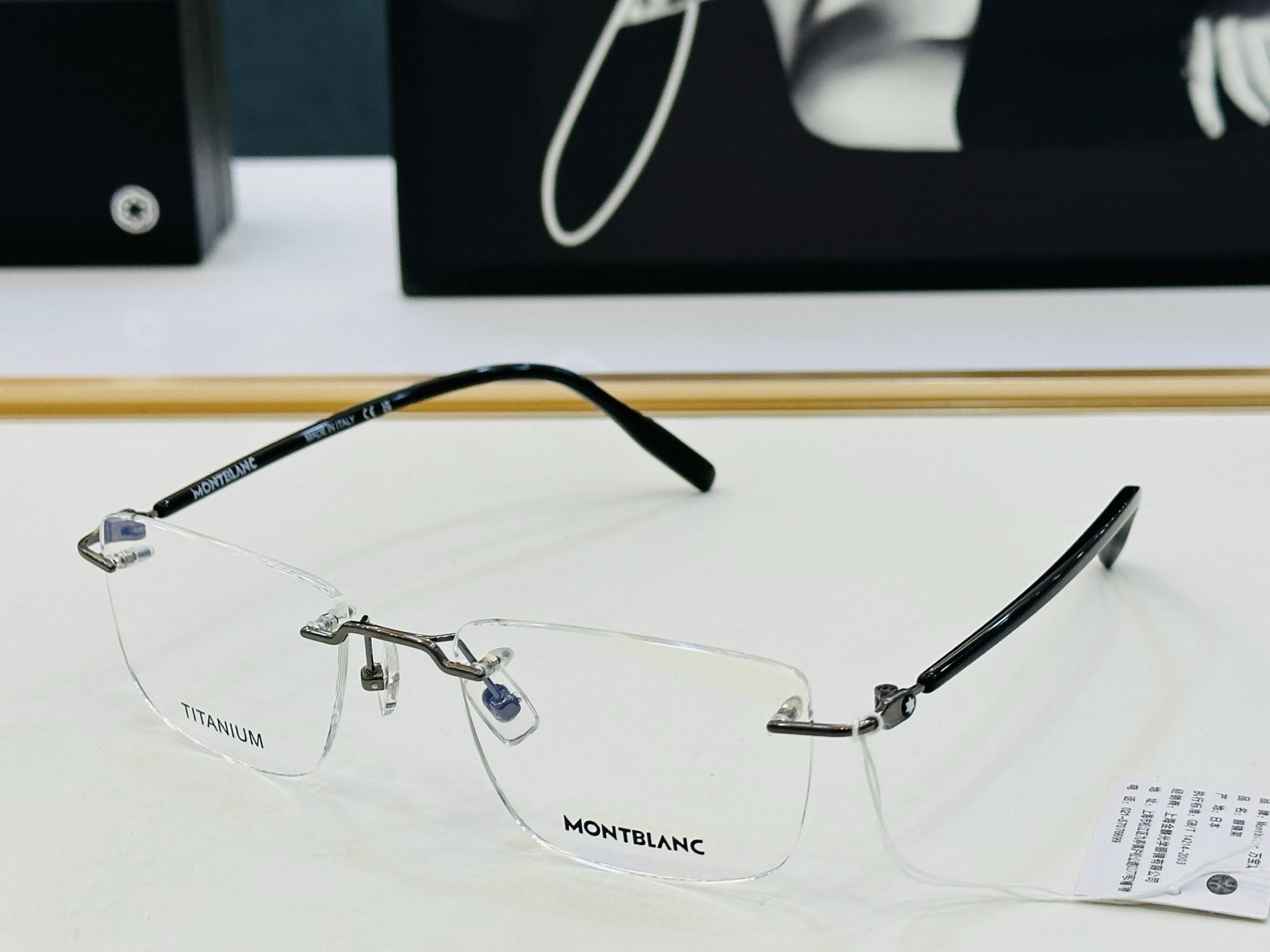 官网新品 MONTBLANC 万宝龙 MB0431 Size：53口19-145 做工精良 👍👍W 完美