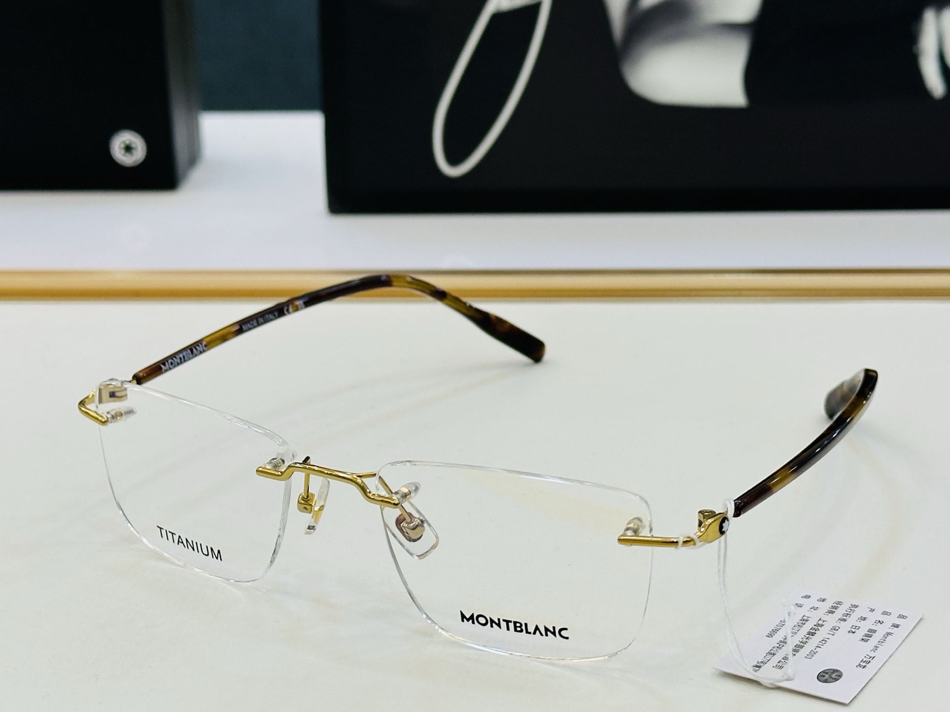 官网新品 MONTBLANC 万宝龙 MB0431 Size：53口19-145 做工精良 👍👍W 完美