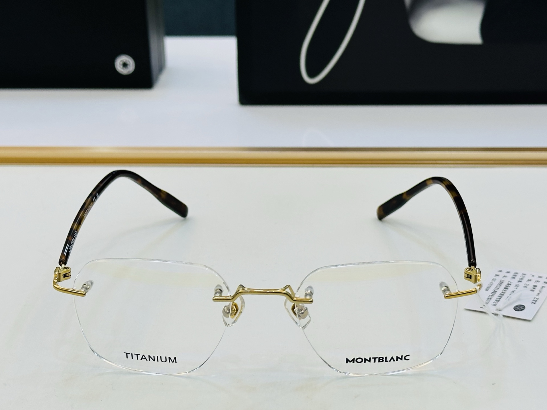 官网新品 MONTBLANC 万宝龙 MB0430O Size：51口19-145 做工精良 👍👍W 完