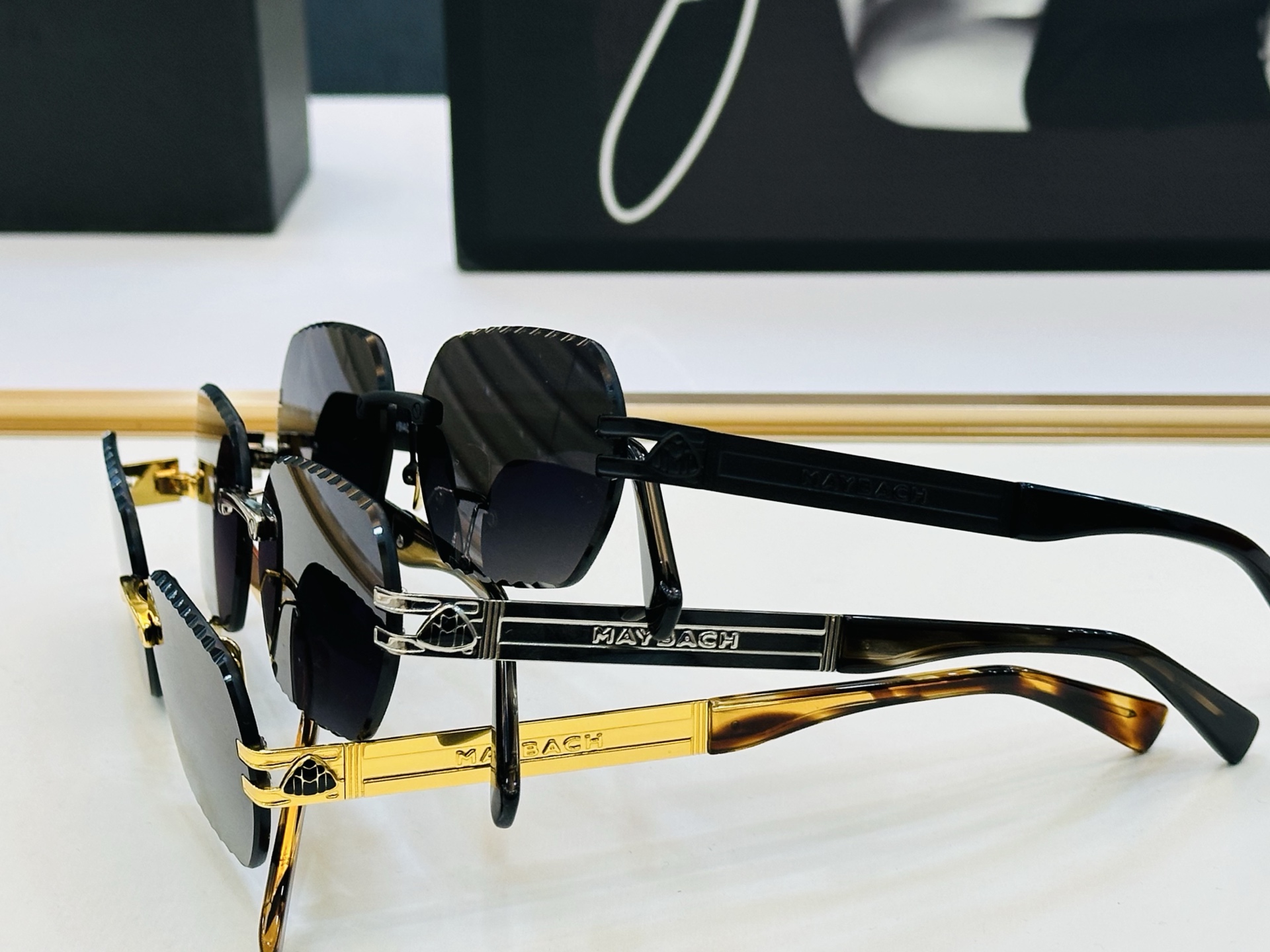 高品质 迈巴赫 🎉🎉做工精美💕💕MAYBAC*H Arthur Size：58口16-142 质感十足 