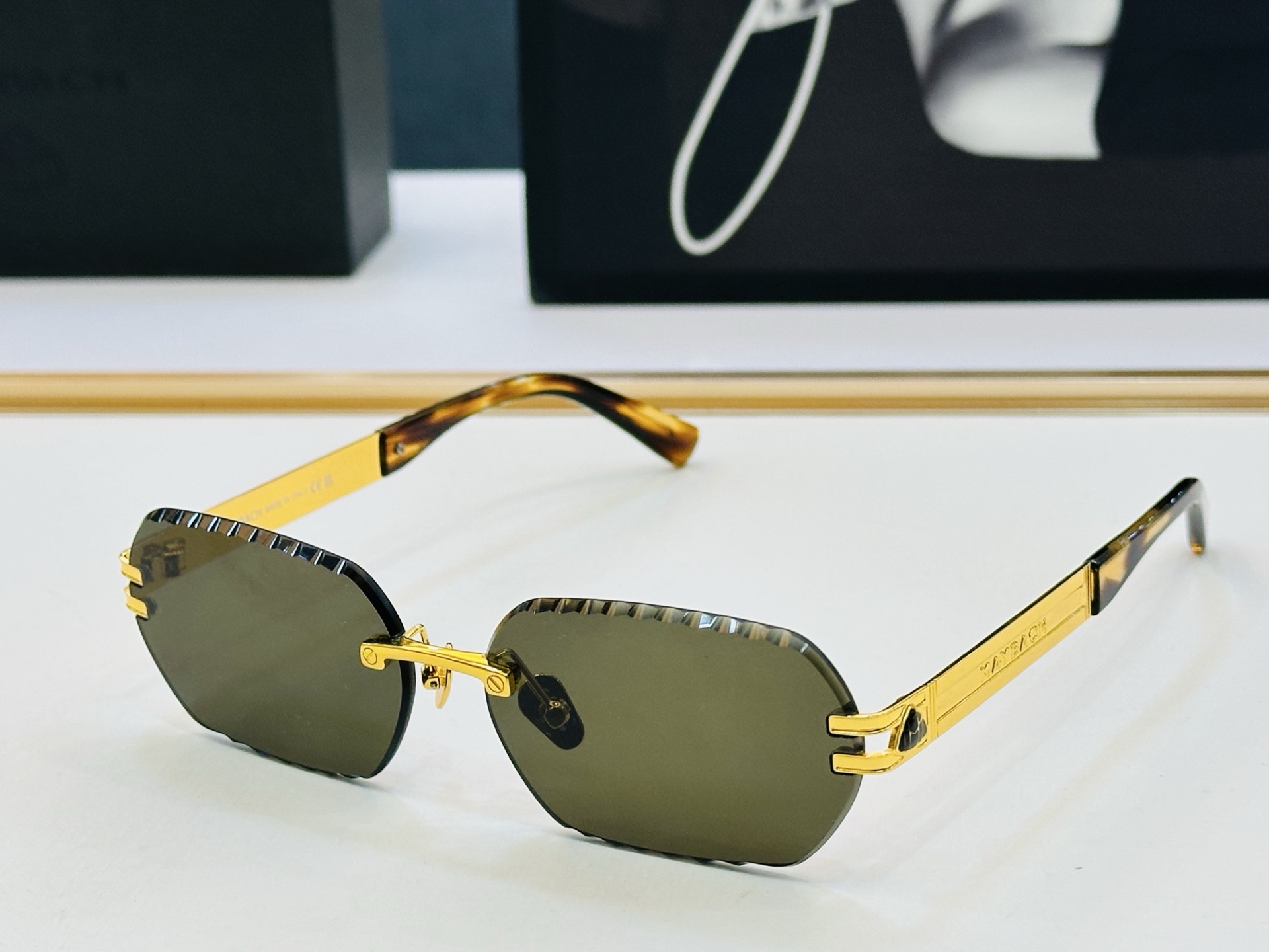 高品质 迈巴赫 🎉🎉做工精美💕💕MAYBAC*H Arthur Size：58口16-142 质感十足 