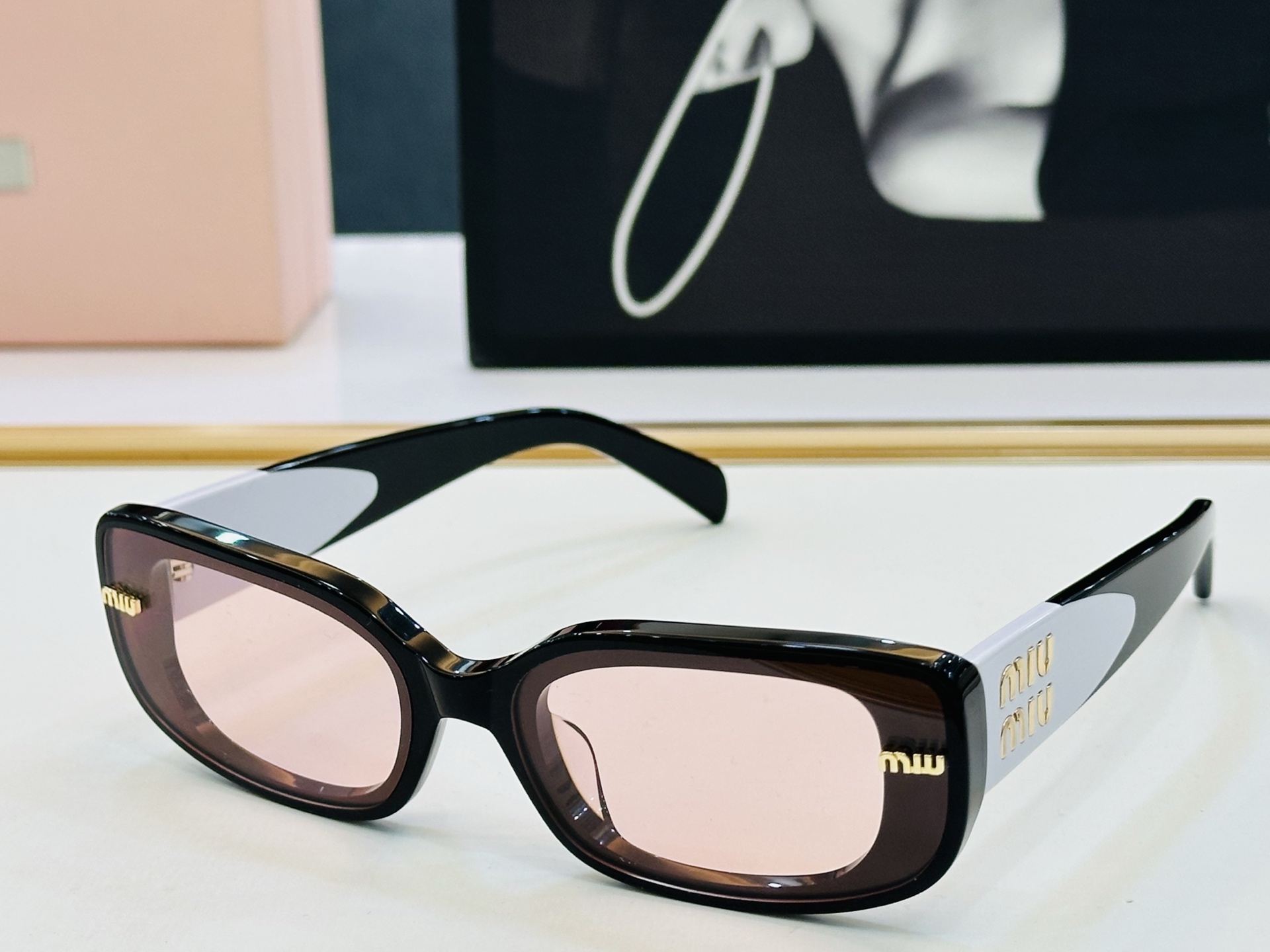 谬家 MU15KS Size：50口23-145 女士太阳眼镜 [玫瑰][玫瑰] 高档 L时尚墨镜潮人[