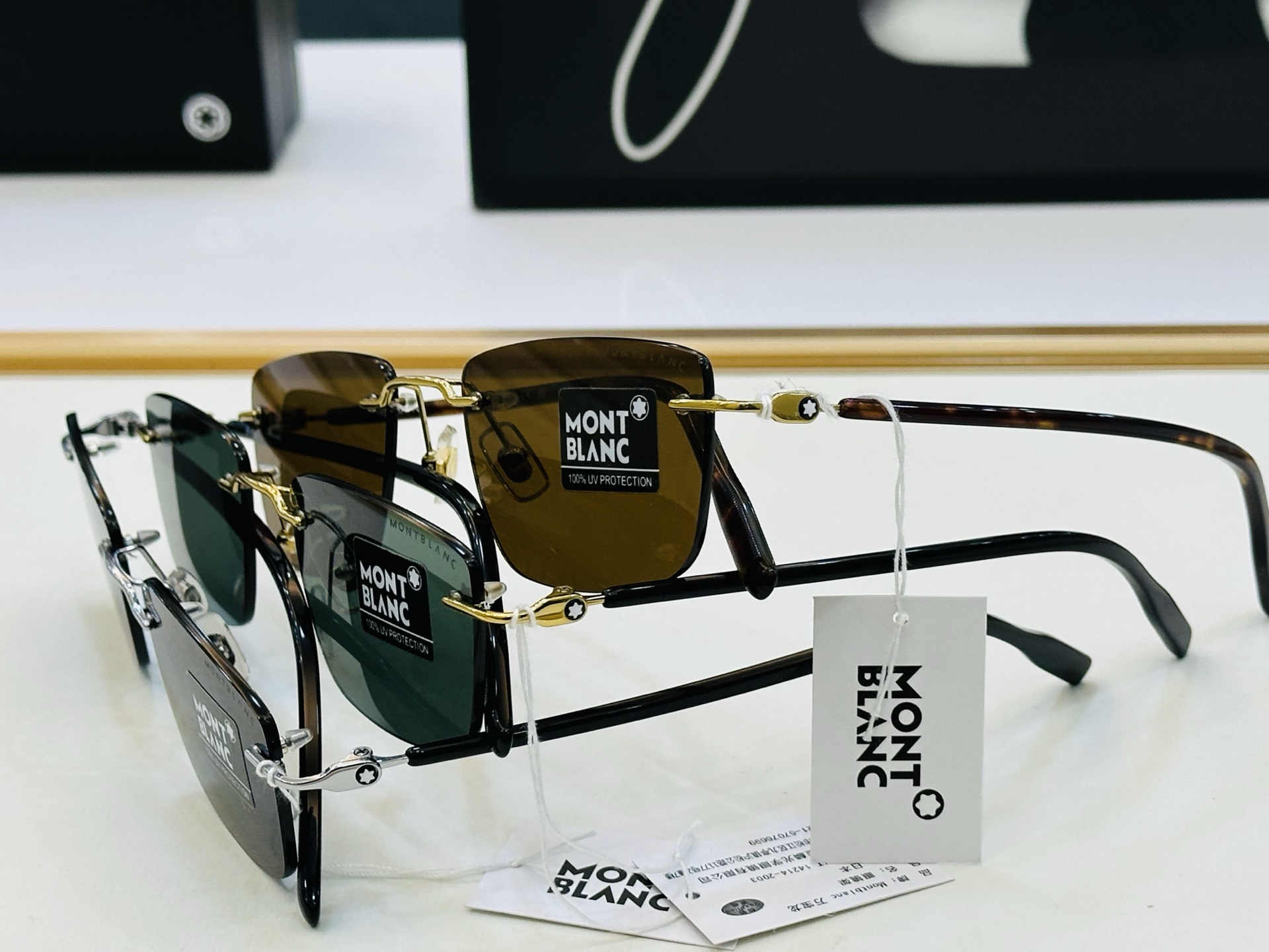 官网新品 MONTBLANC 万宝龙 MB0431 Size：53口19-145 做工精良 👍👍W 完美