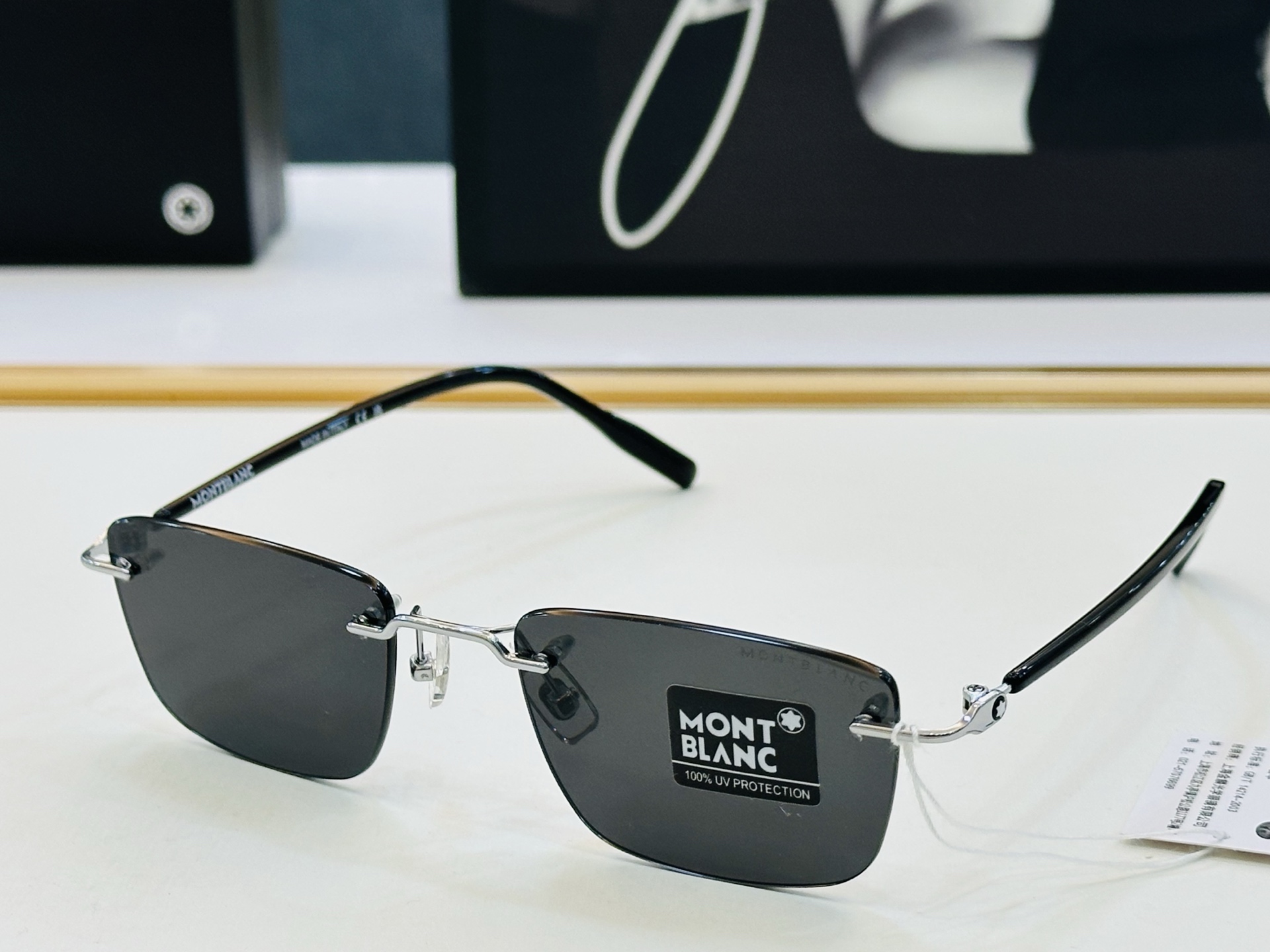 官网新品 MONTBLANC 万宝龙 MB0431 Size：53口19-145 做工精良 👍👍W 完美