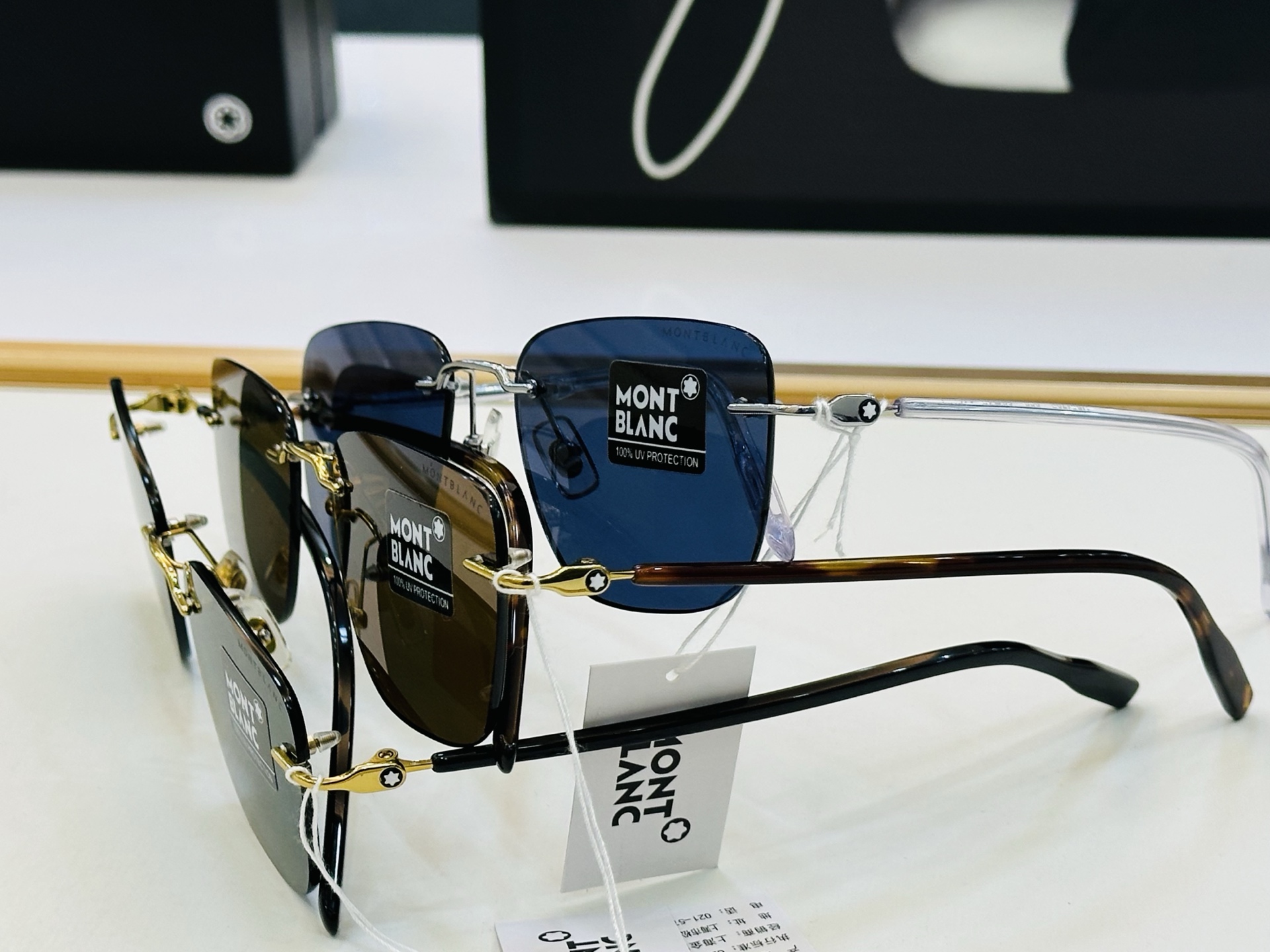 官网新品 MONTBLANC 万宝龙 MB0470 Size：56口19-145 做工精良 👍👍W 完美