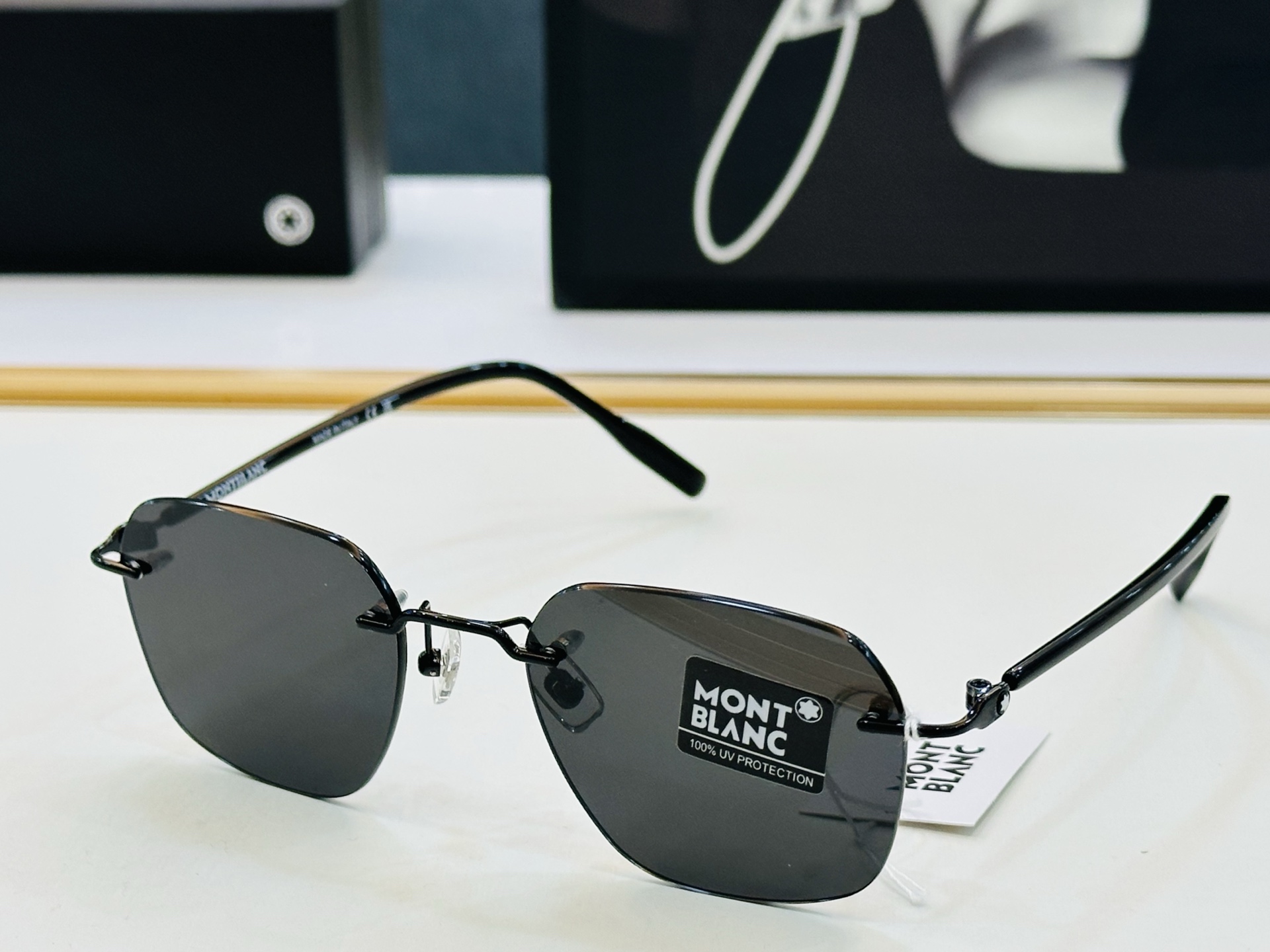 官网新品 MONTBLANC 万宝龙 MB0430 Size：51口19-145 做工精良 👍👍W 完美