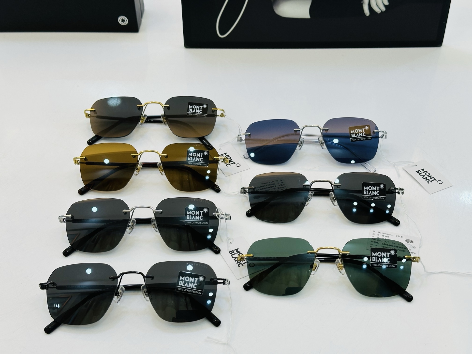 官网新品 MONTBLANC 万宝龙 MB0430 Size：51口19-145 做工精良 👍👍W 完美