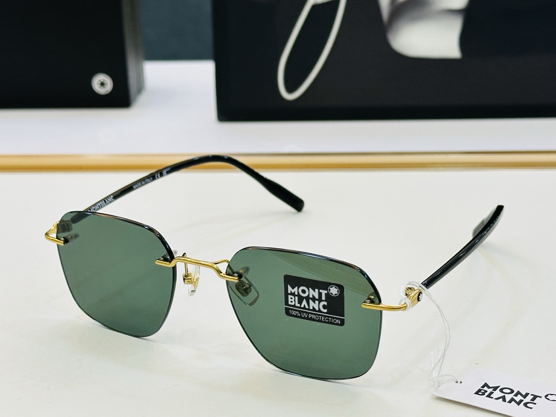 官网新品 MONTBLANC 万宝龙 MB0430 Size：51口19-145 做工精良 👍👍W 完美