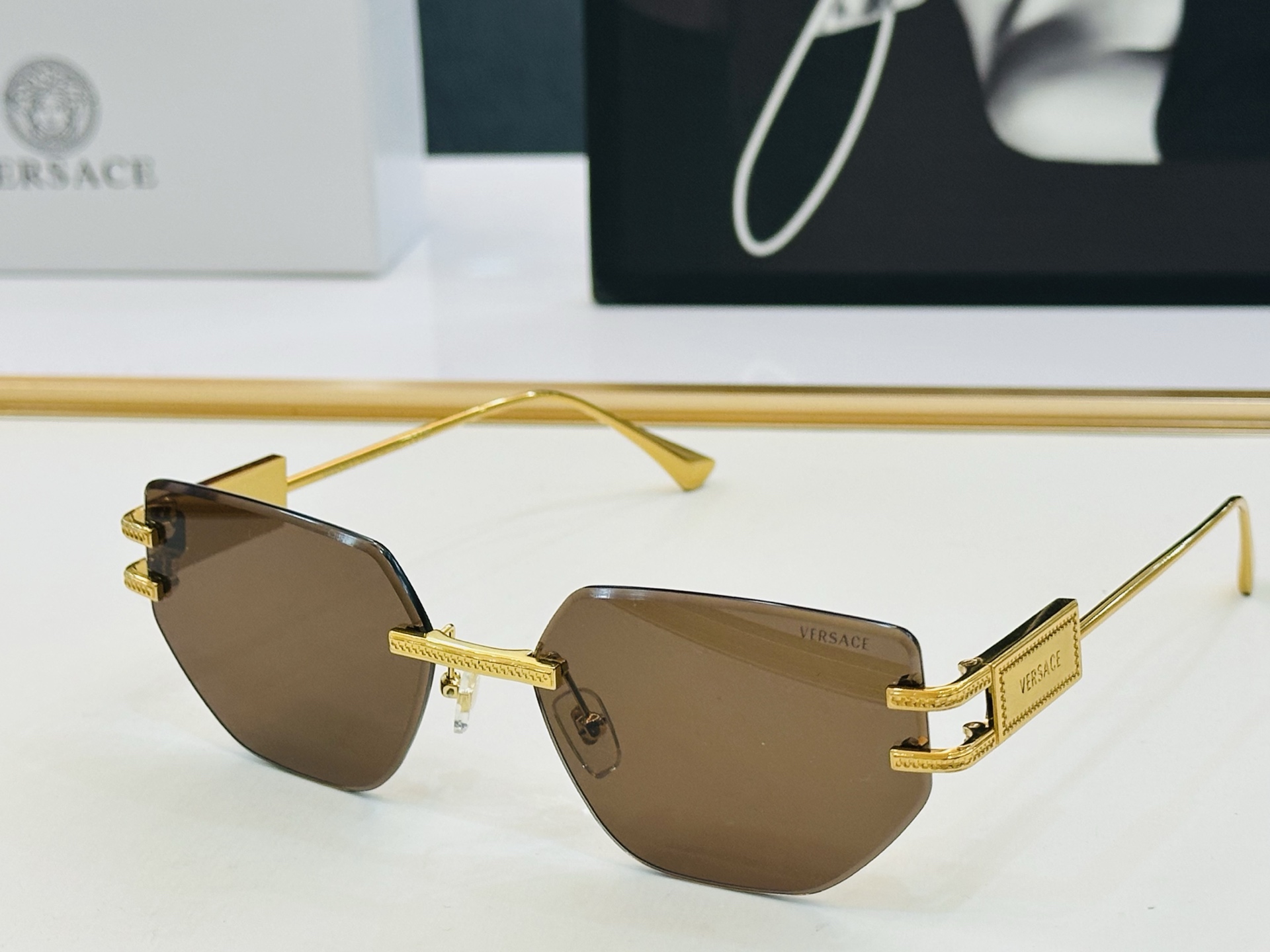 🎉🎉范思家 VERSACE✨VE2276 Size：60口18-145 ✨q有范