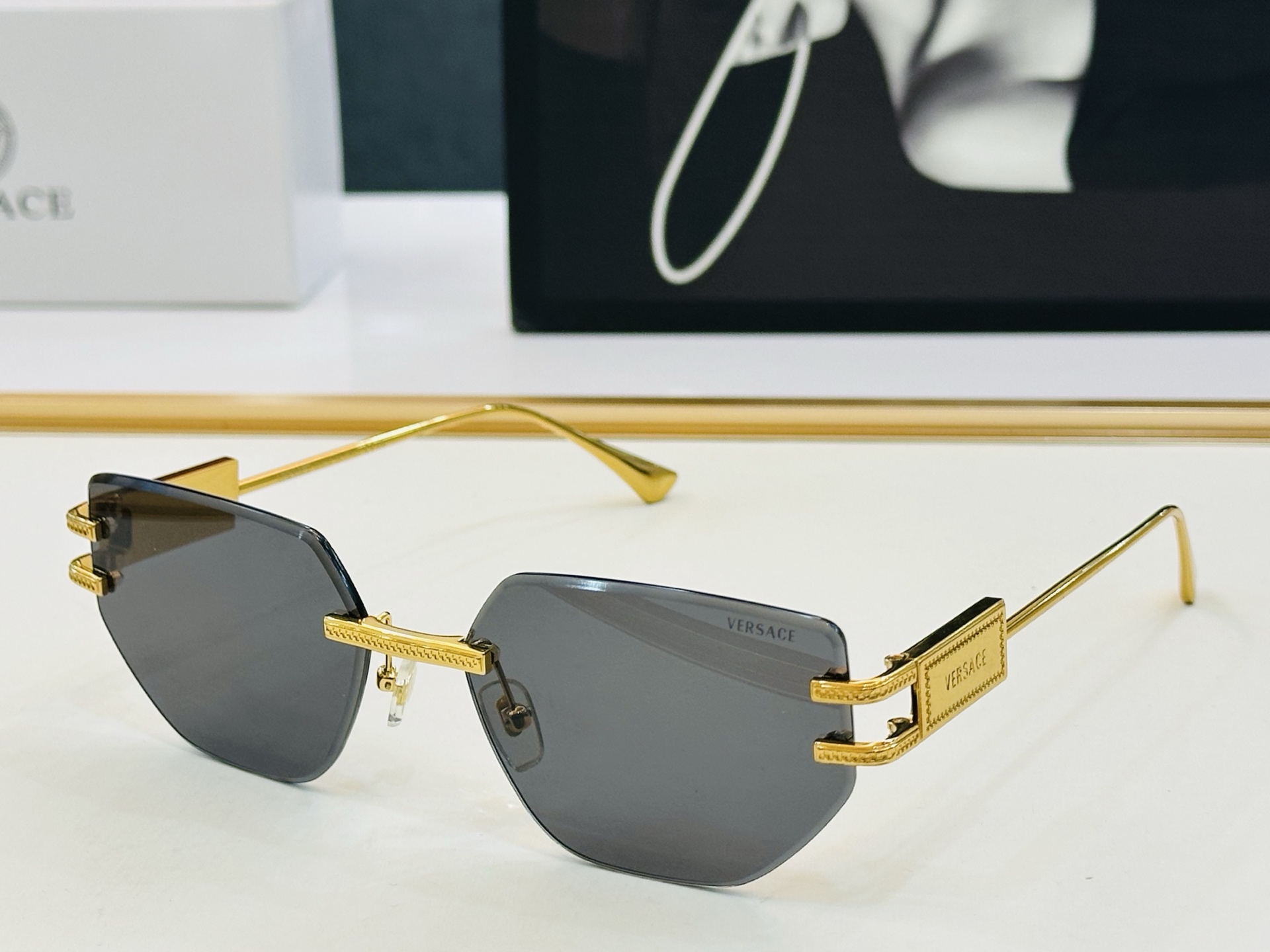 🎉🎉范思家 VERSACE✨VE2276 Size：60口18-145 ✨q有范