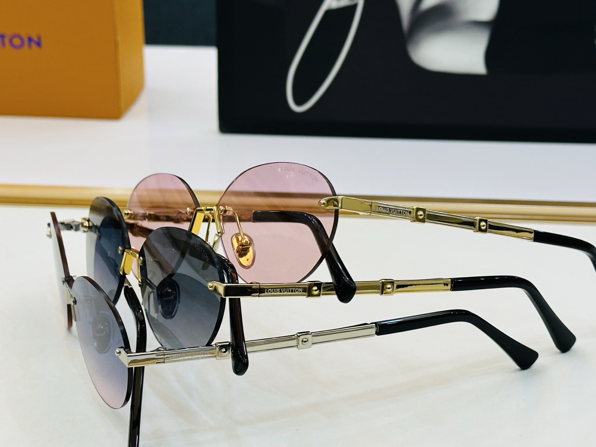 路易家 🎩Z3027U Size：56口13-140 充满活力的 展现独特个性🌟展现大气的你 F高品质 