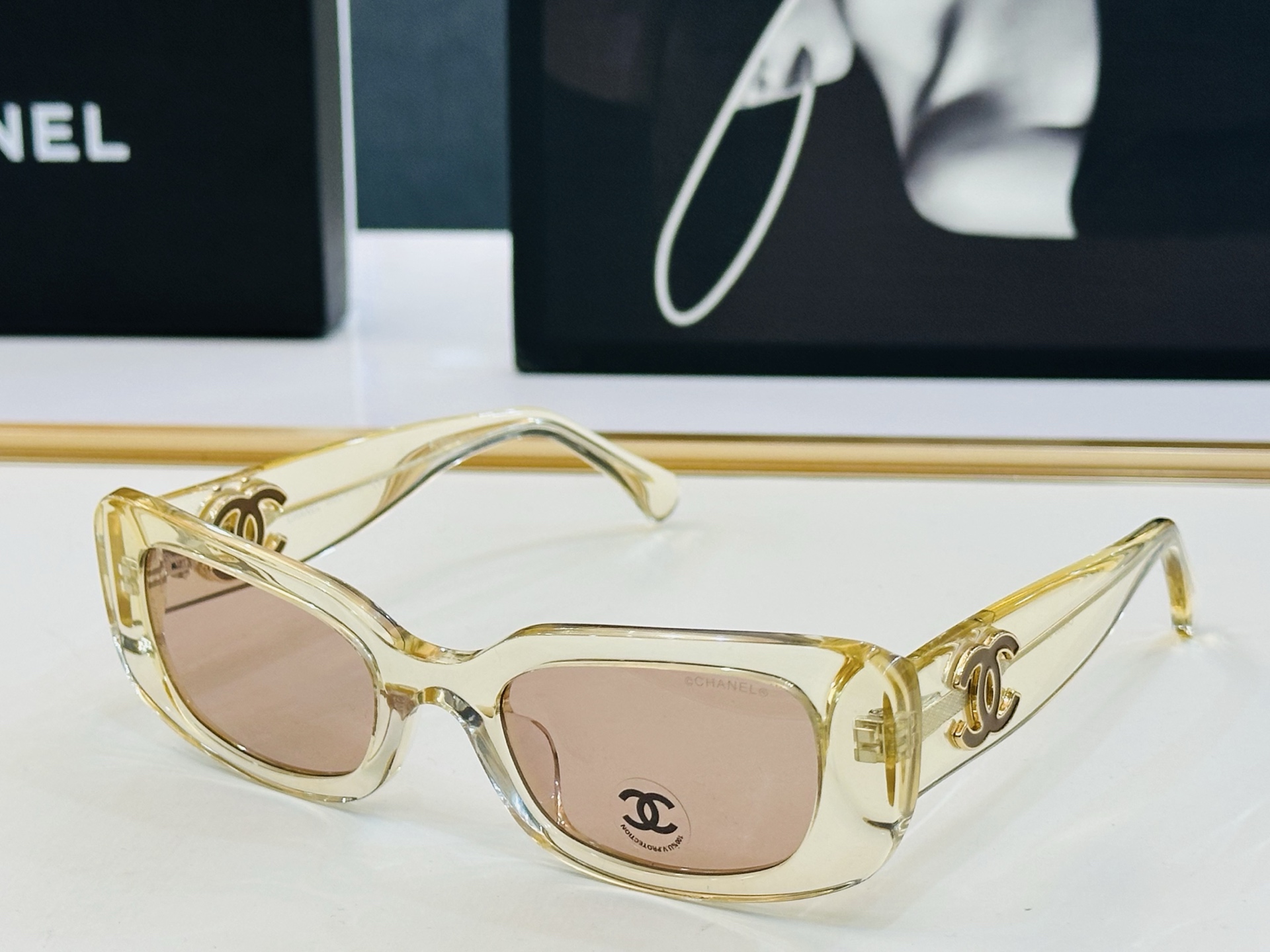 CHANE*香家 CH3483 SIZE：50口24-140 潮流爆款 太阳镜 😍😍高品质 佩戴舒适 F