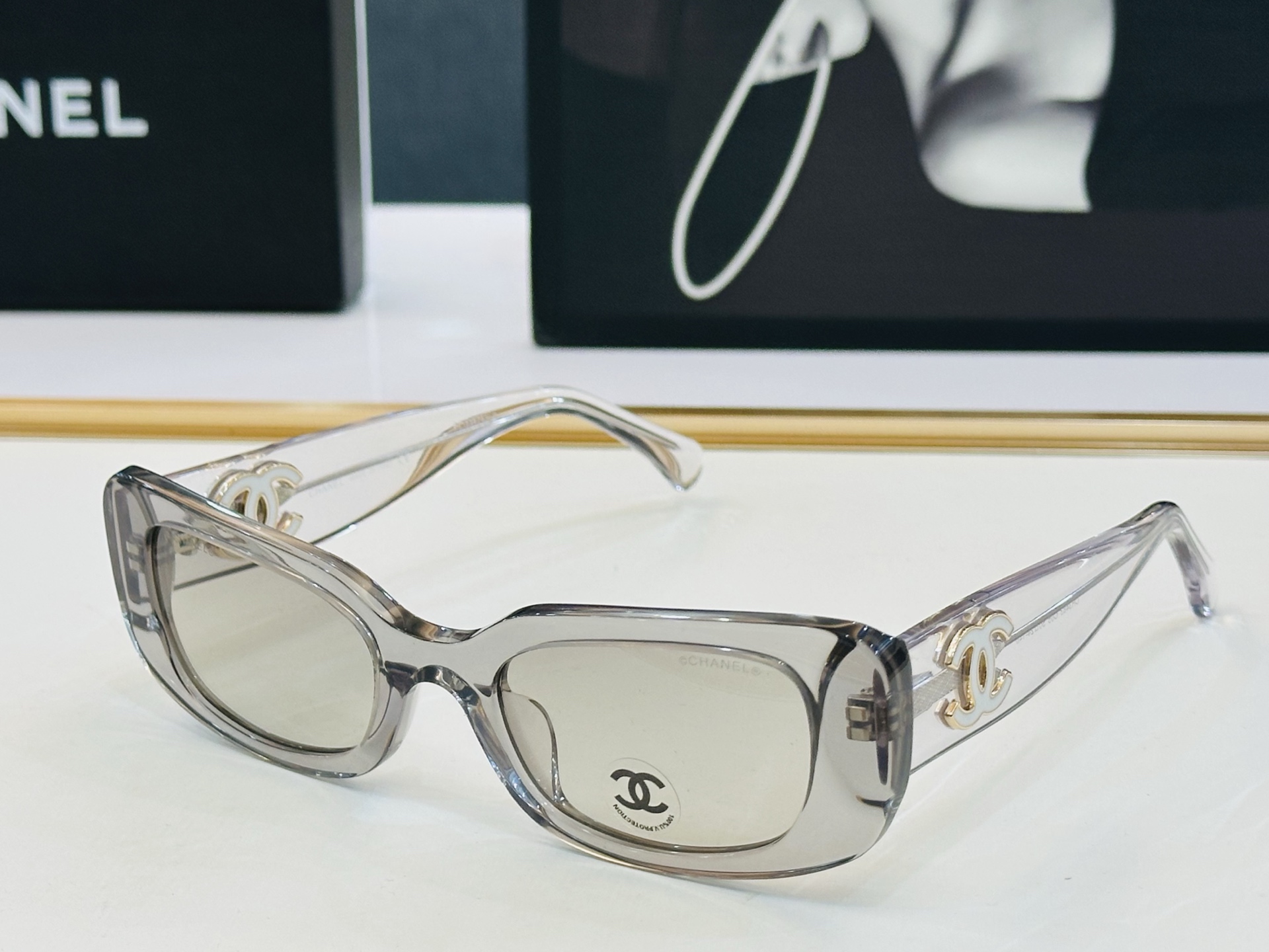 CHANE*香家 CH3483 SIZE：50口24-140 潮流爆款 太阳镜 😍😍高品质 佩戴舒适 F