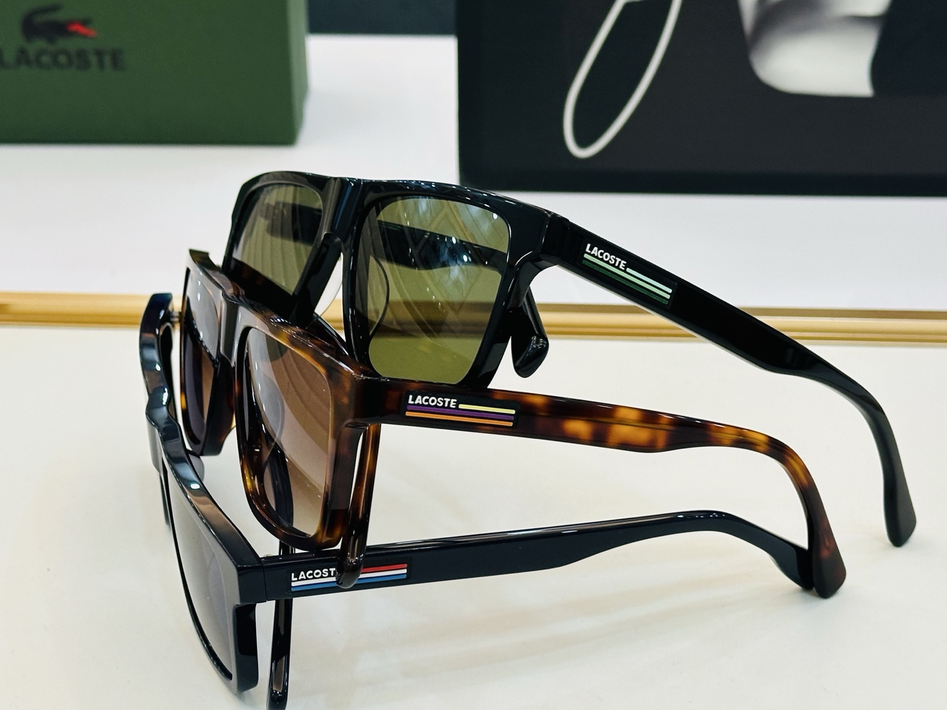 🆕 鳄鱼 LACOSTE 最新款L6027S Size：52口16-145 💫💫时尚舒适 💍C超轻 太阳